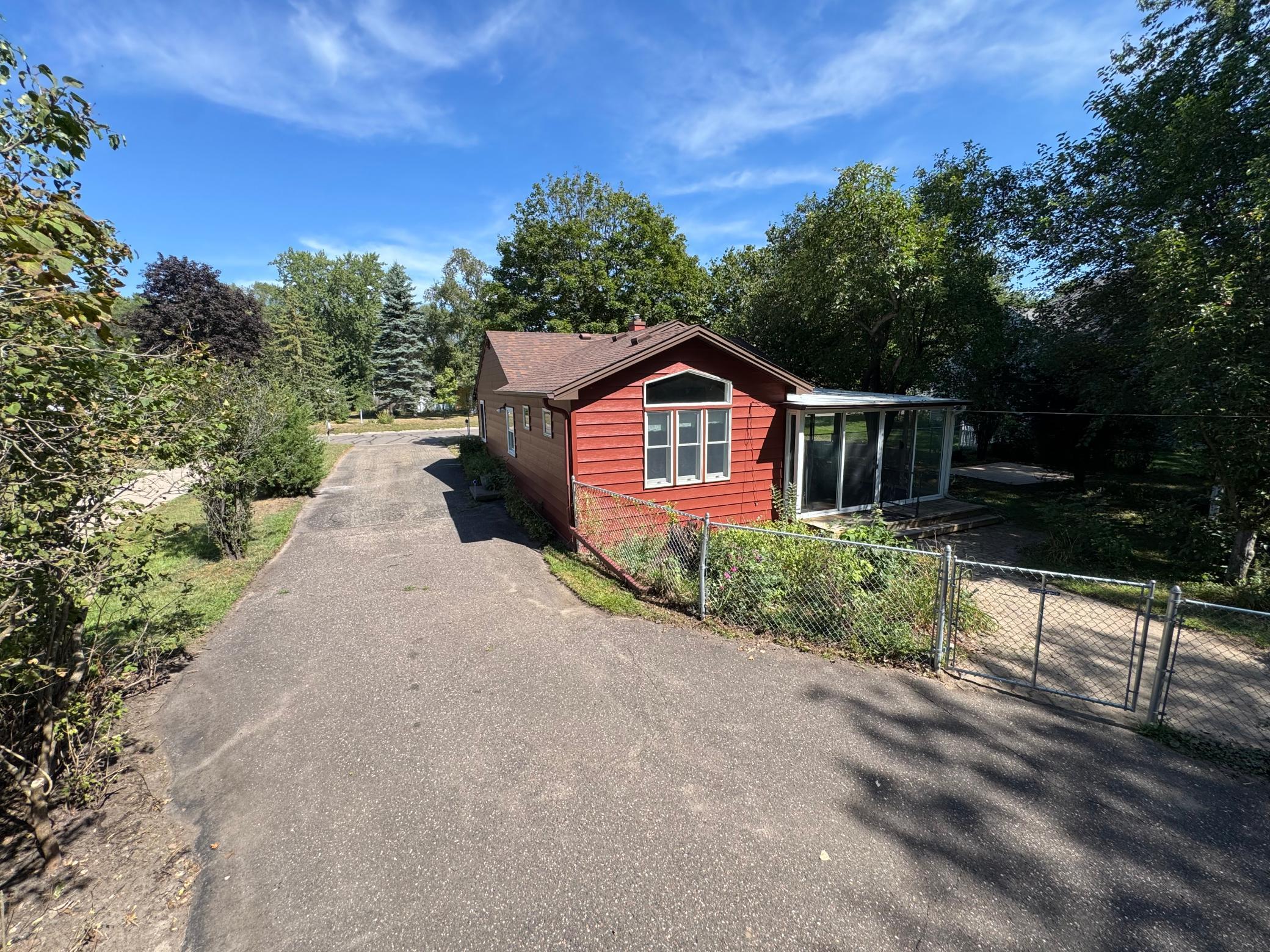 View of Residential at 830 Sandhurst Drive, Roseville MN 55113, Roseville (5 of 34) - Mike Wilen | Minnesota Team Real Estate
