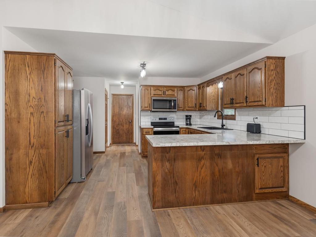 View of Residential at 11826 Larabee Circle, Albertville MN 55301, Albertville (7 of 45) - Mike Wilen | Minnesota Team Real Estate