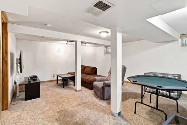 View of Residential at 9123 Pillsbury Avenue, Bloomington MN 55420, Bloomington (17 of 38) - Mike Wilen | Minnesota Team Real Estate