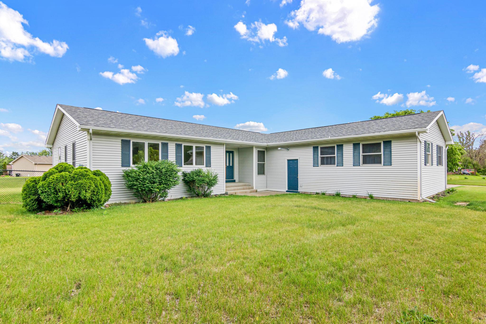 View of Residential at 17213 Van Buren Street, Ham Lake MN 55304, Ham Lake (31 of 34) - Mike Wilen | Minnesota Team Real Estate