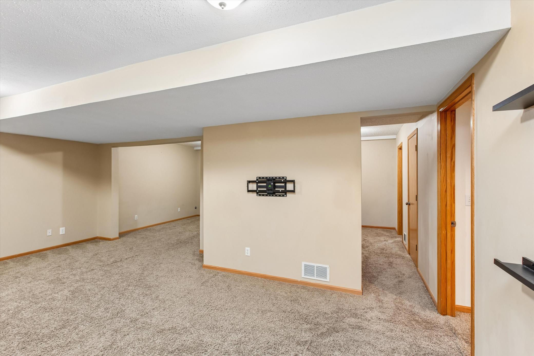 View of Residential at 20374 Kensington Way, Lakeville MN 55044, Lakeville (29 of 39) - Mike Wilen | Minnesota Team Real Estate