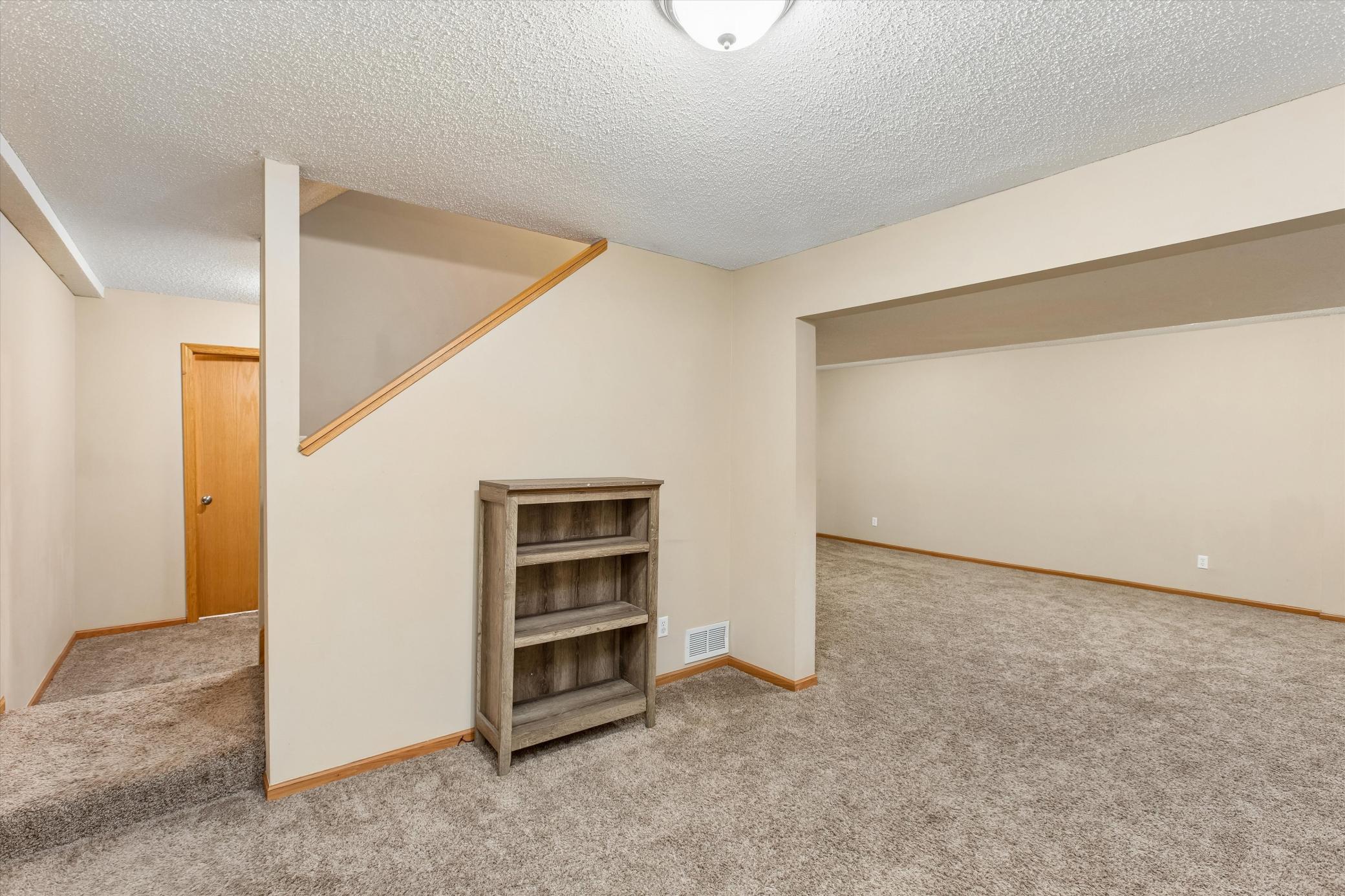View of Residential at 20374 Kensington Way, Lakeville MN 55044, Lakeville (27 of 39) - Mike Wilen | Minnesota Team Real Estate