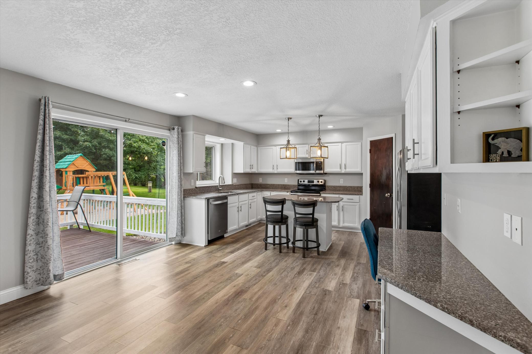 View of Residential at 20374 Kensington Way, Lakeville MN 55044, Lakeville (12 of 39) - Mike Wilen | Minnesota Team Real Estate