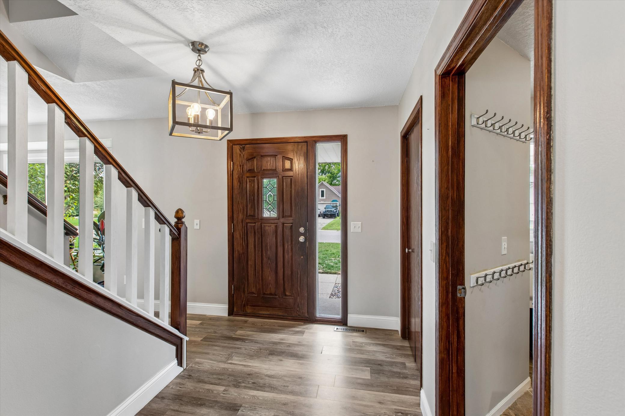 View of Residential at 20374 Kensington Way, Lakeville MN 55044, Lakeville (4 of 39) - Mike Wilen | Minnesota Team Real Estate