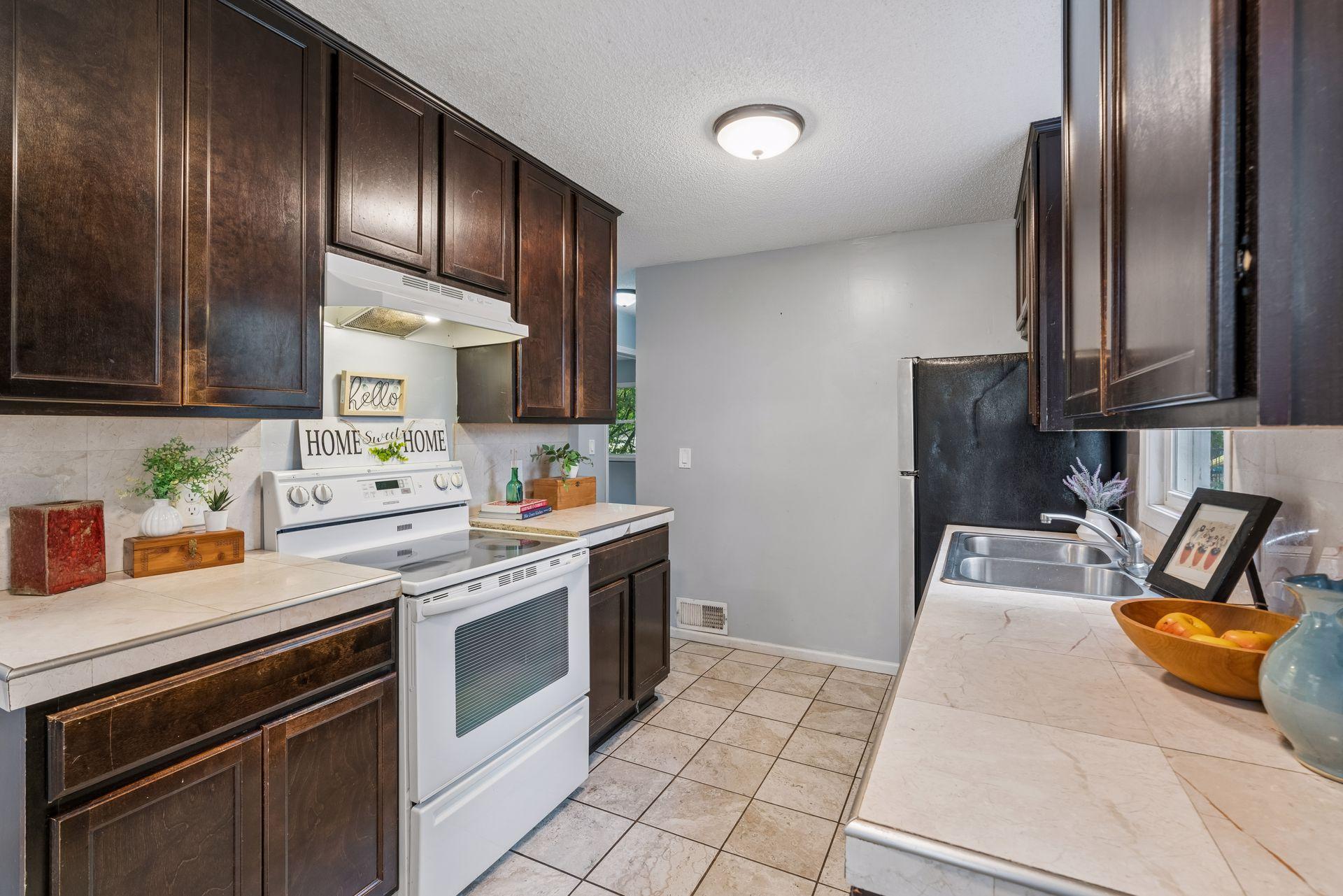 View of Residential at 5149 University Avenue, Columbia Heights MN 55421, Columbia Heights (10 of 48) - Mike Wilen | Minnesota Team Real Estate