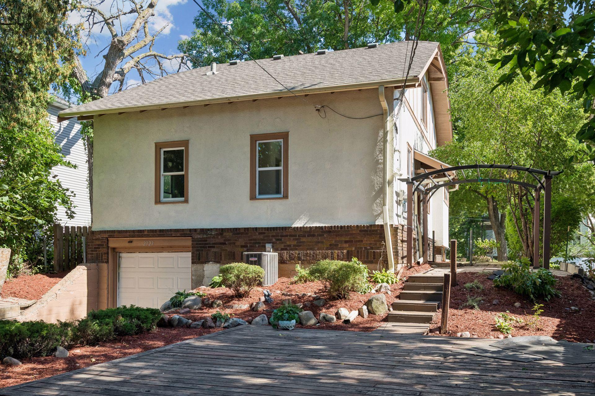 View of Residential at 2323 Ilion Avenue, Minneapolis MN 55411, Minneapolis (30 of 34) - Mike Wilen | Minnesota Team Real Estate