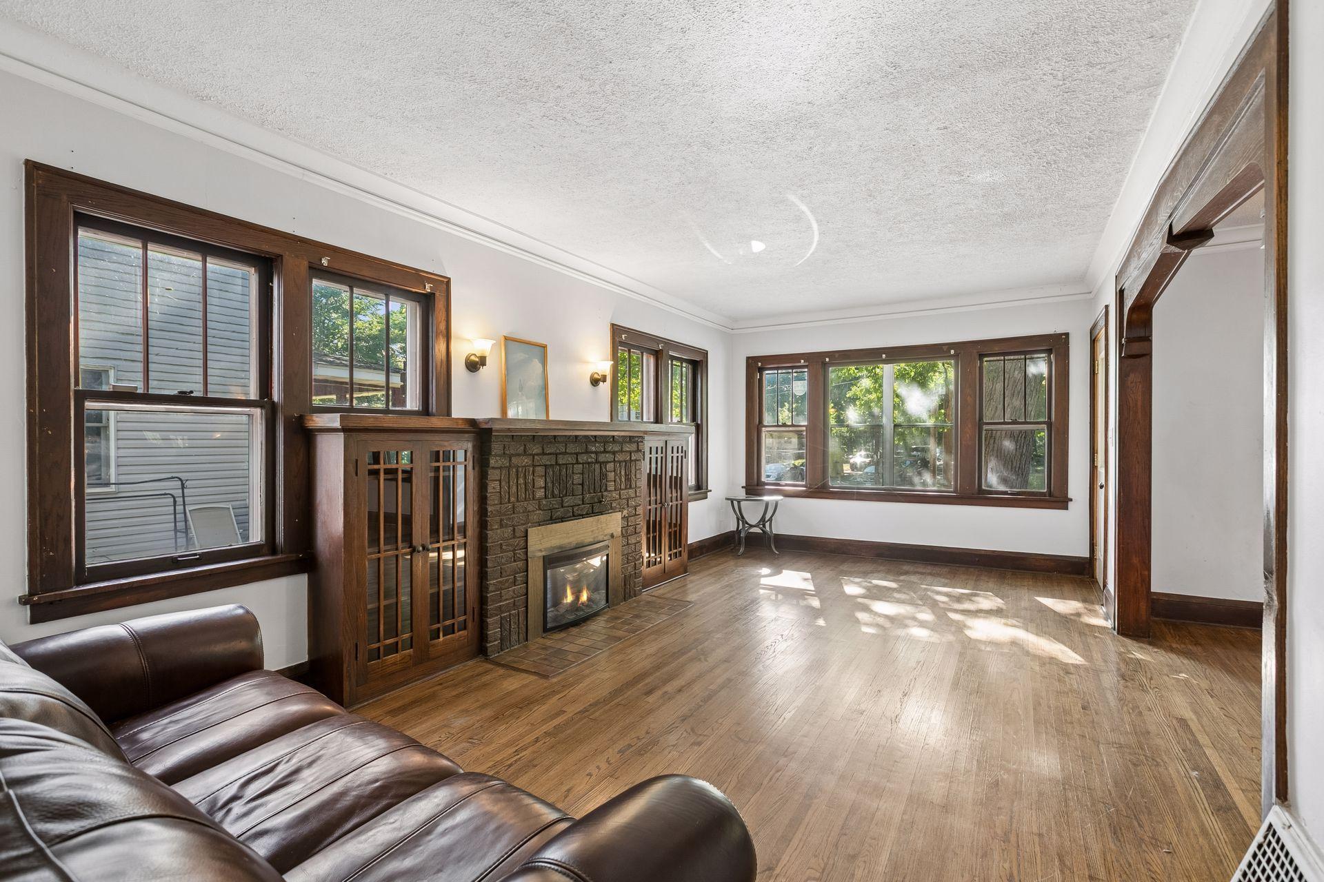 View of Residential at 2323 Ilion Avenue, Minneapolis MN 55411, Minneapolis (3 of 34) - Mike Wilen | Minnesota Team Real Estate