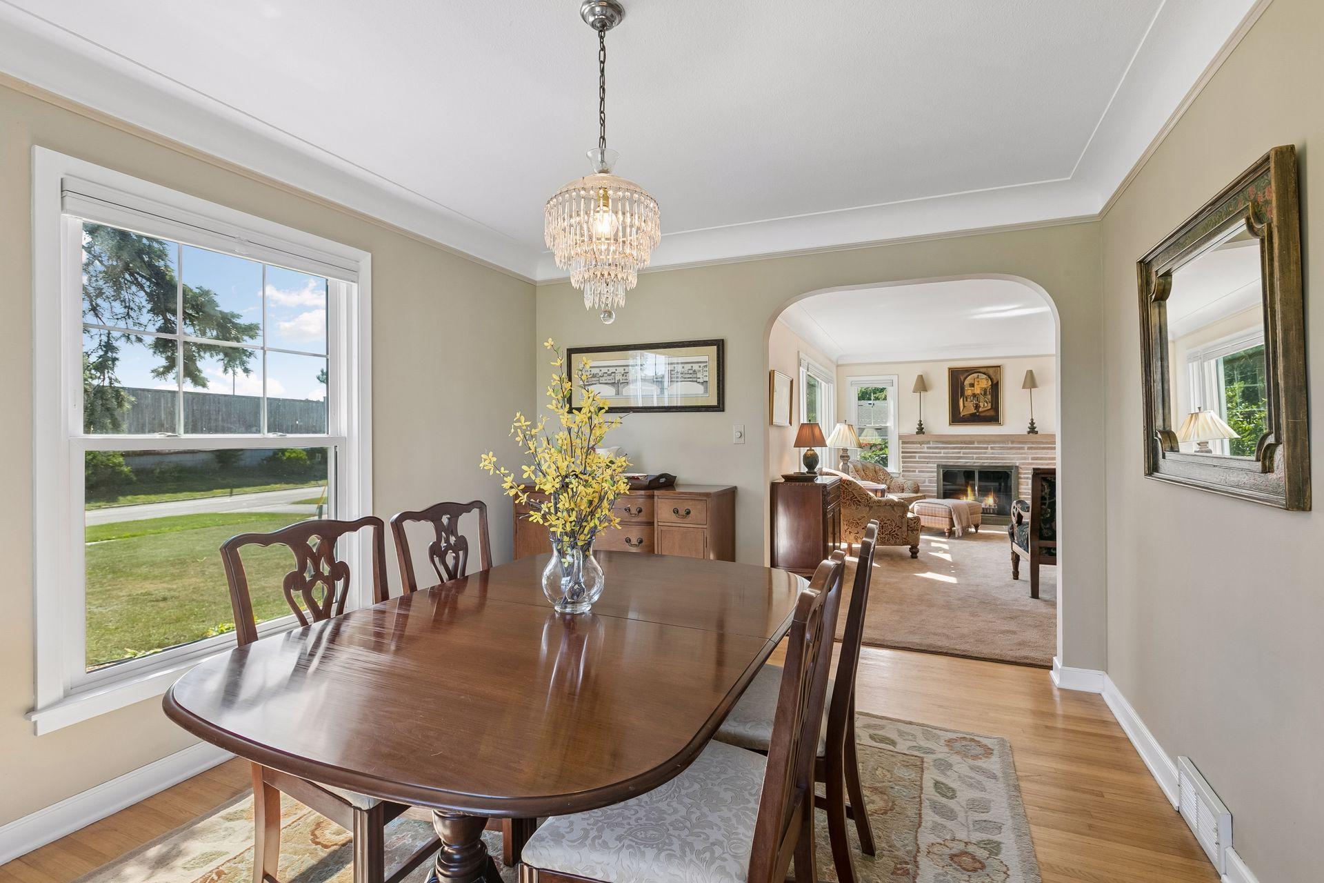 View of Residential at 425 Turners Crossroad, Golden Valley MN 55422, Golden Valley (11 of 37) - Mike Wilen | Minnesota Team Real Estate