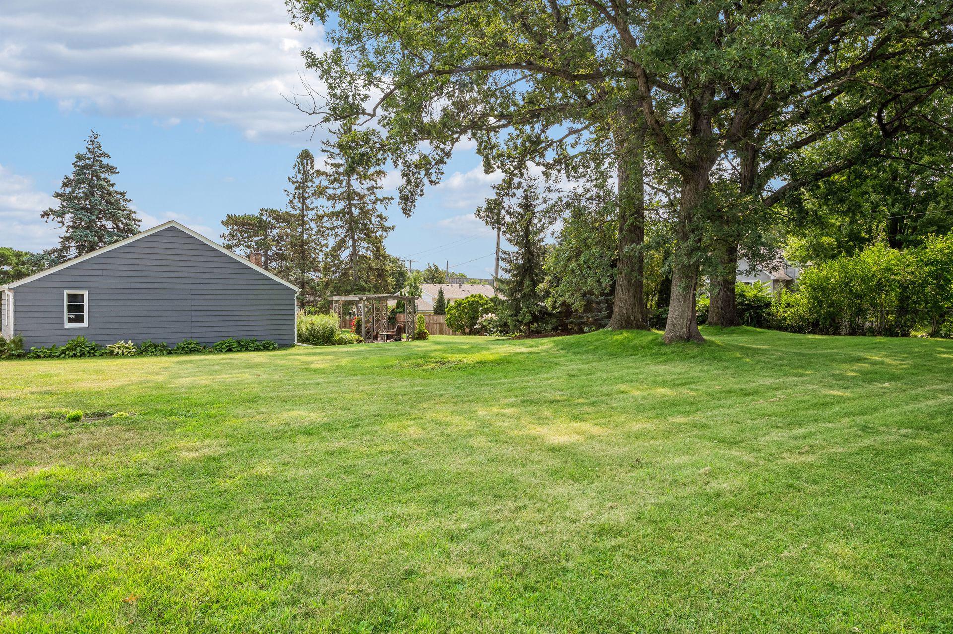 View of Residential at 425 Turners Crossroad, Golden Valley MN 55422, Golden Valley (33 of 37) - Mike Wilen | Minnesota Team Real Estate