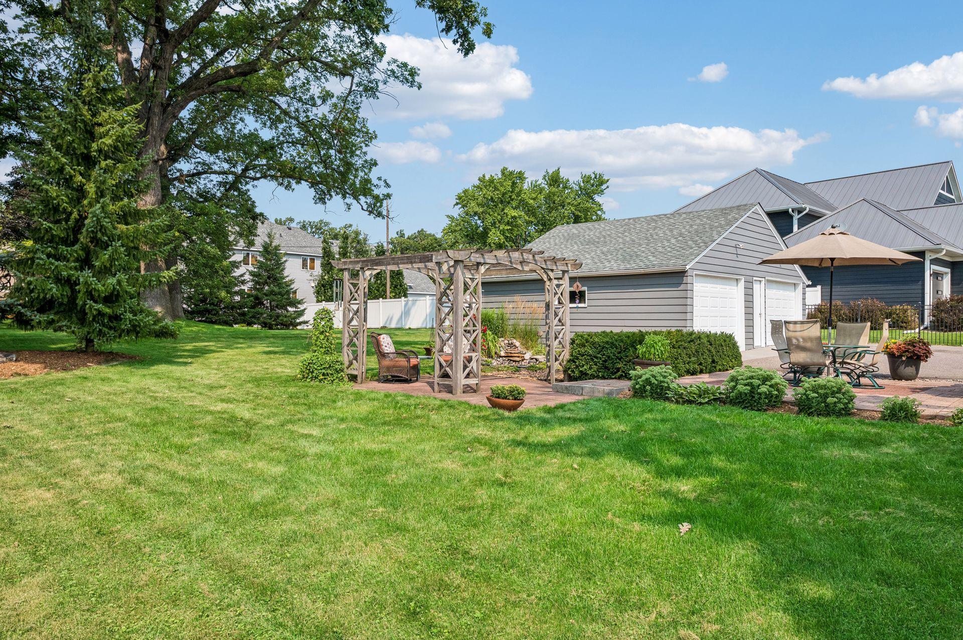 View of Residential at 425 Turners Crossroad, Golden Valley MN 55422, Golden Valley (31 of 37) - Mike Wilen | Minnesota Team Real Estate
