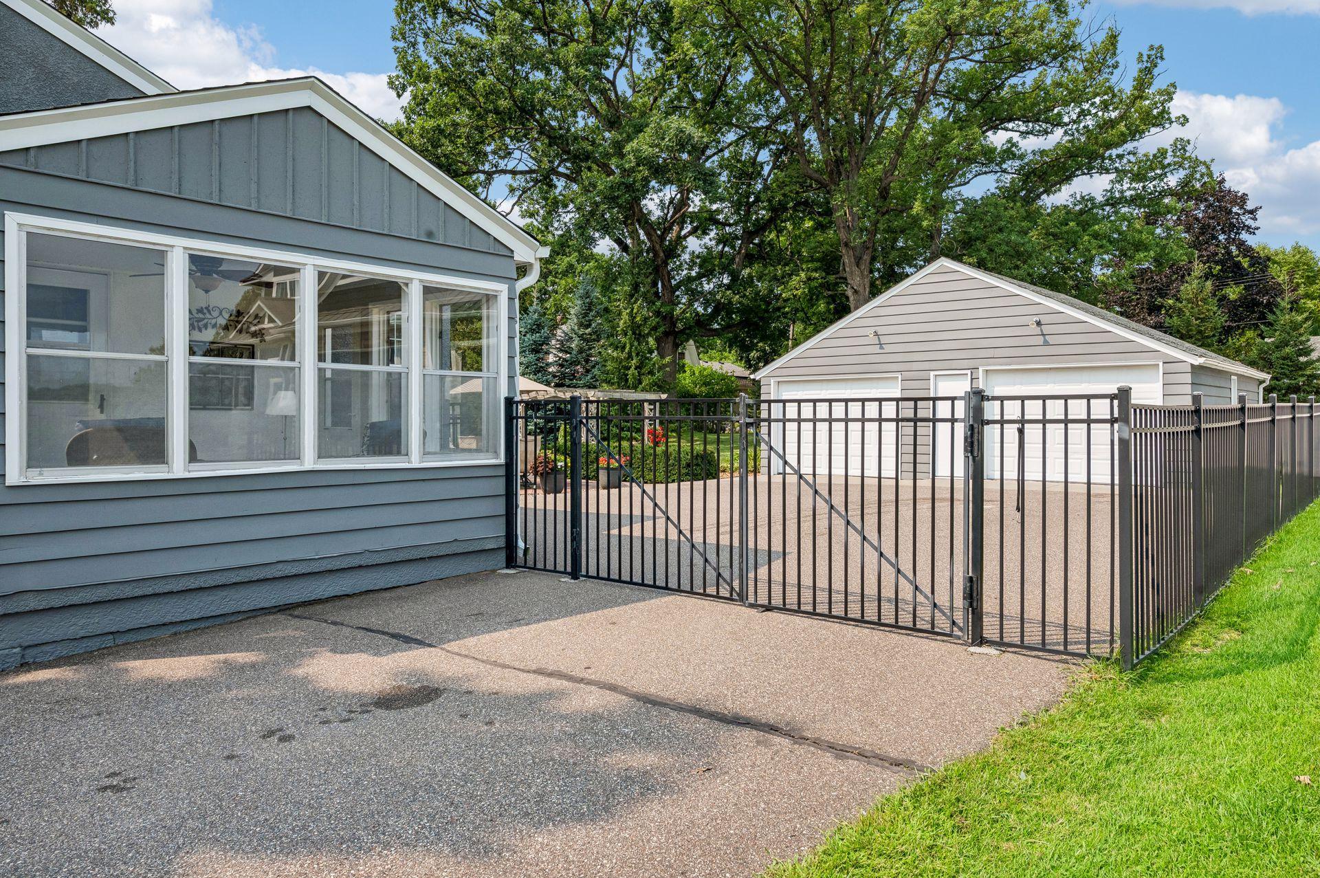 View of Residential at 425 Turners Crossroad, Golden Valley MN 55422, Golden Valley (27 of 37) - Mike Wilen | Minnesota Team Real Estate