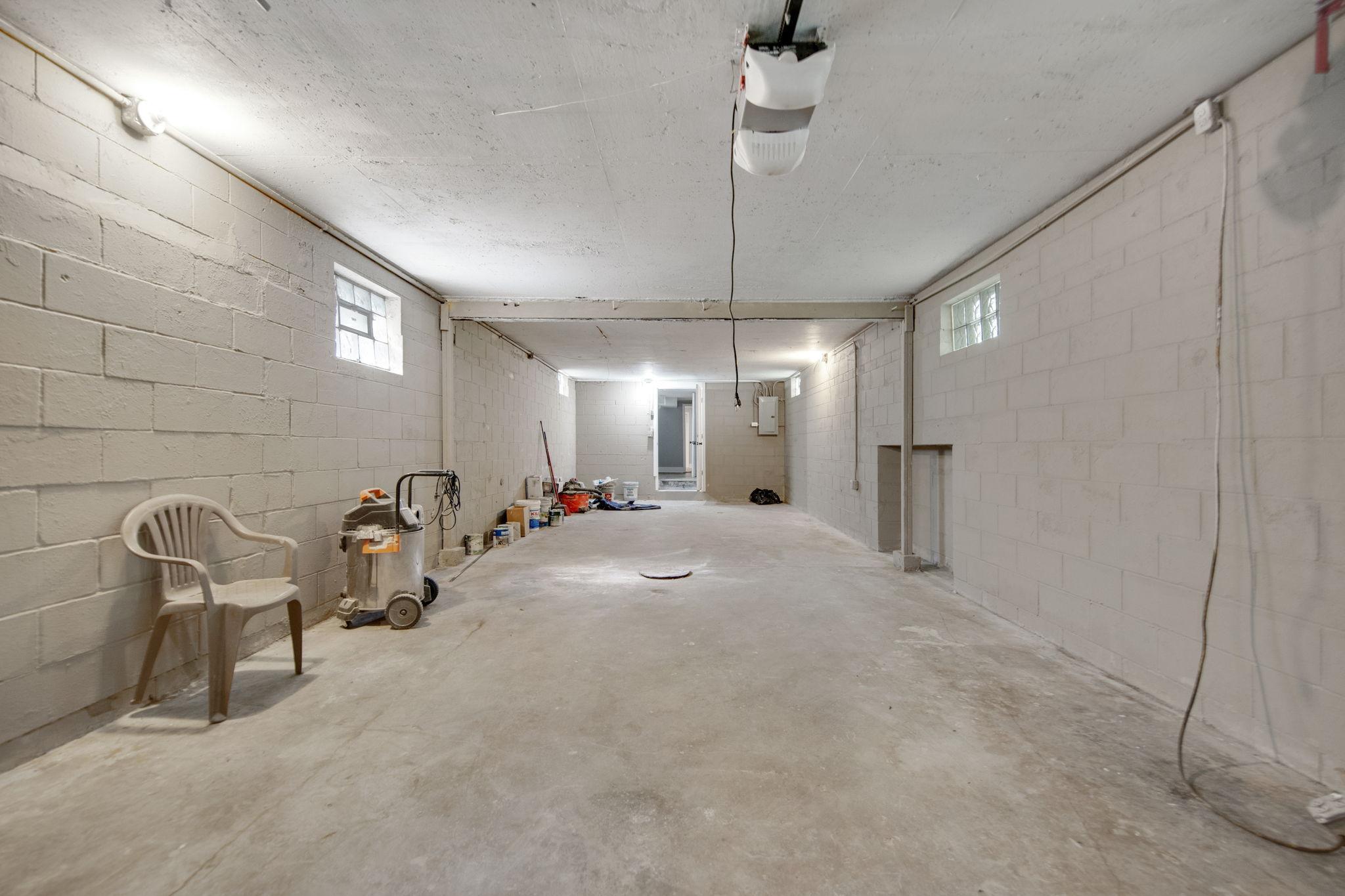 View of Residential at 3306 Bryant Avenue, Minneapolis MN 55412, Minneapolis (31 of 41) - Mike Wilen | Minnesota Team Real Estate