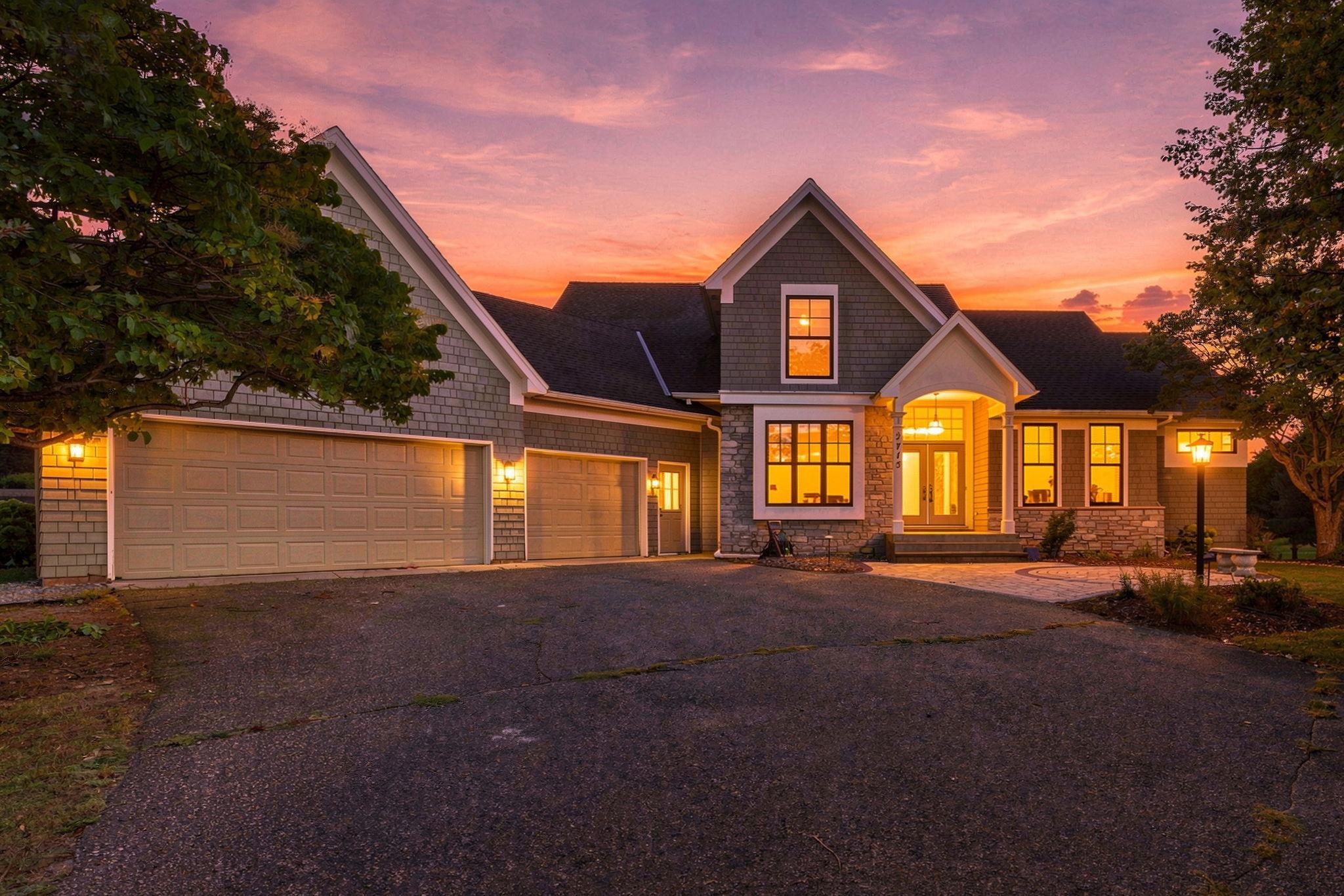 View of Residential at 2715 Edgewater Bay, Woodbury MN 55125, Woodbury (40 of 41) - Mike Wilen | Minnesota Team Real Estate
