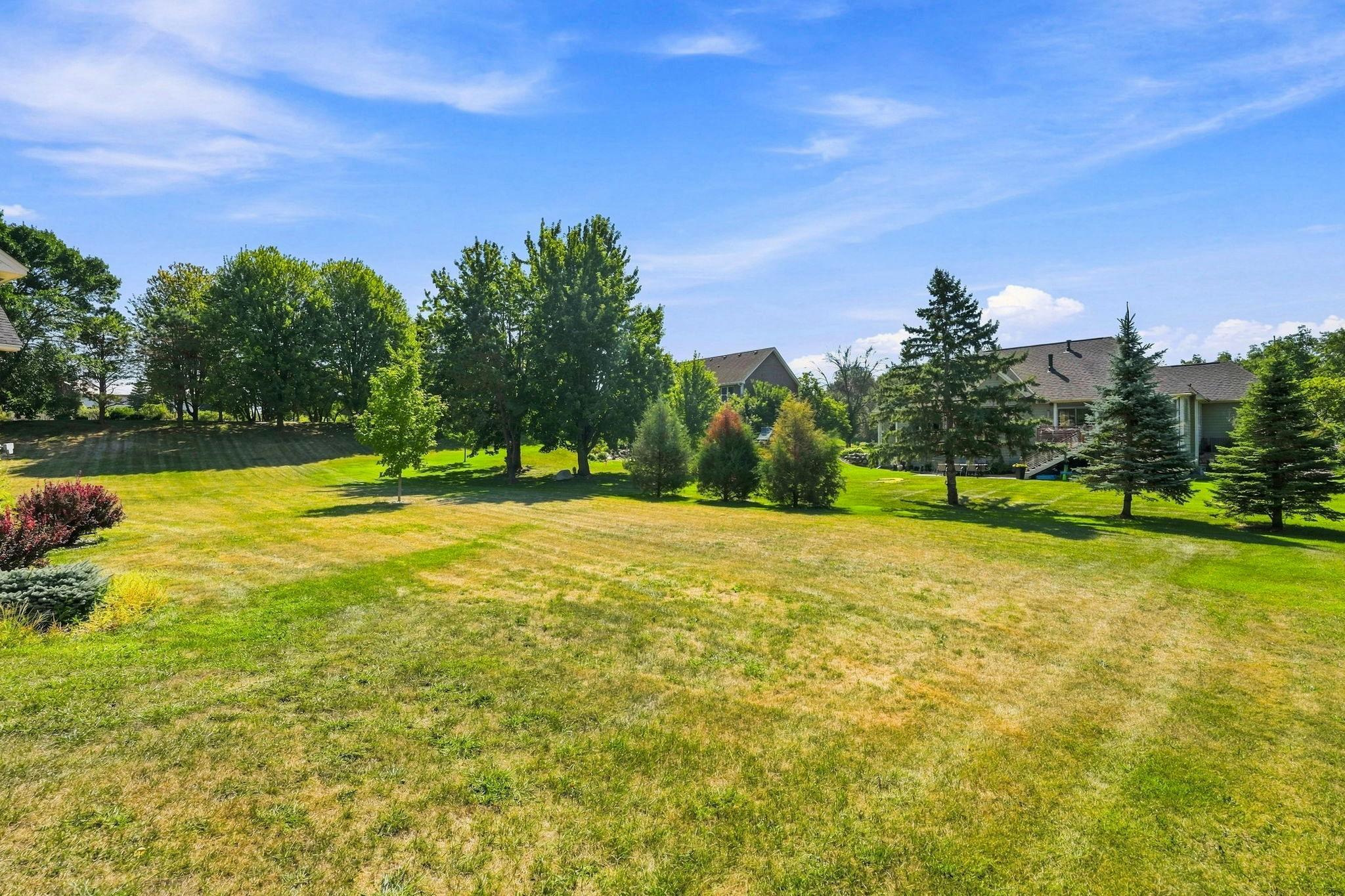 View of Residential at 2715 Edgewater Bay, Woodbury MN 55125, Woodbury (34 of 41) - Mike Wilen | Minnesota Team Real Estate
