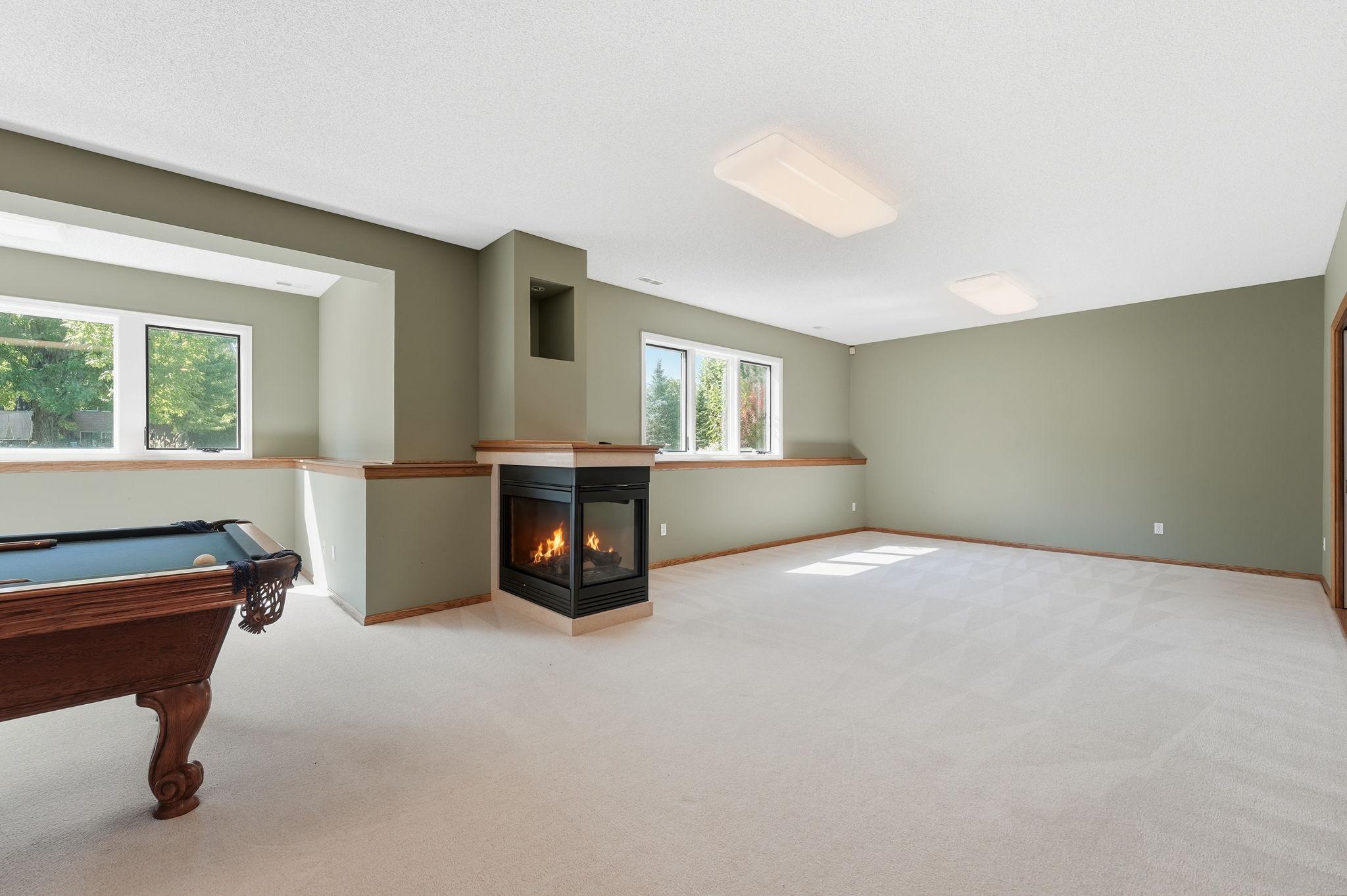 View of Residential at 2715 Edgewater Bay, Woodbury MN 55125, Woodbury (23 of 41) - Mike Wilen | Minnesota Team Real Estate
