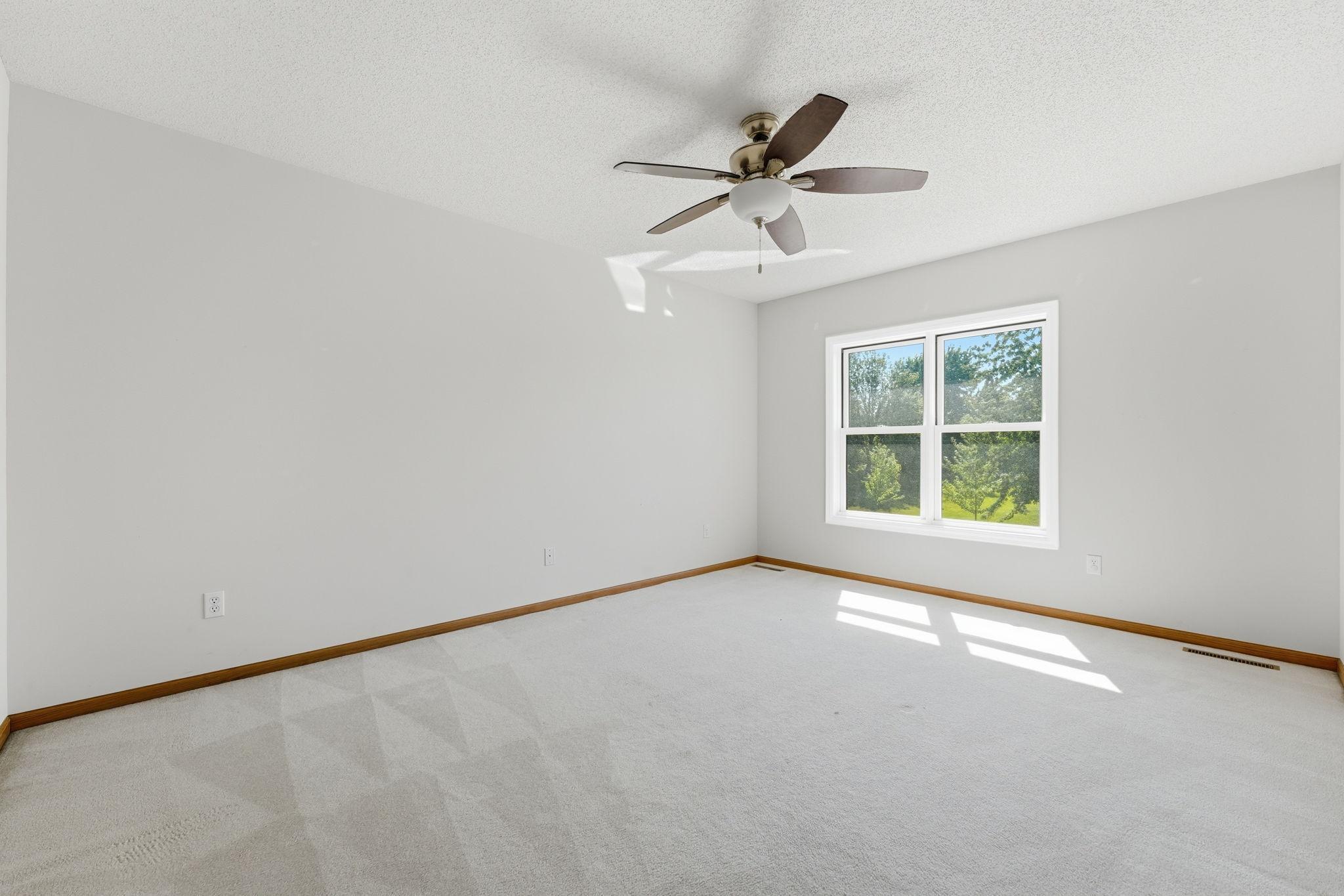 View of Residential at 2715 Edgewater Bay, Woodbury MN 55125, Woodbury (20 of 41) - Mike Wilen | Minnesota Team Real Estate