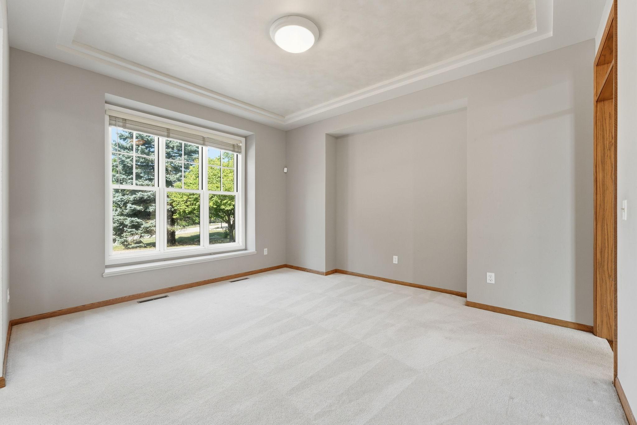 View of Residential at 2715 Edgewater Bay, Woodbury MN 55125, Woodbury (17 of 41) - Mike Wilen | Minnesota Team Real Estate