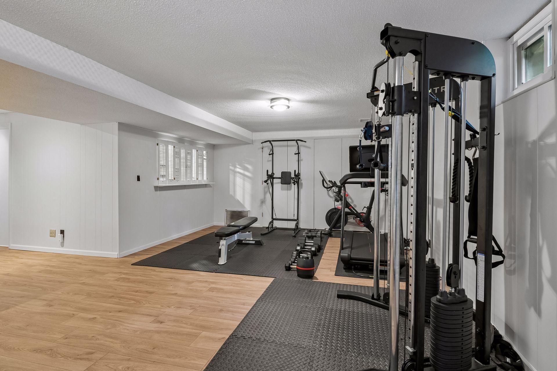 View of Residential at 4440 Vandervork Avenue, Edina MN 55436, Edina (43 of 53) - Mike Wilen | Minnesota Team Real Estate