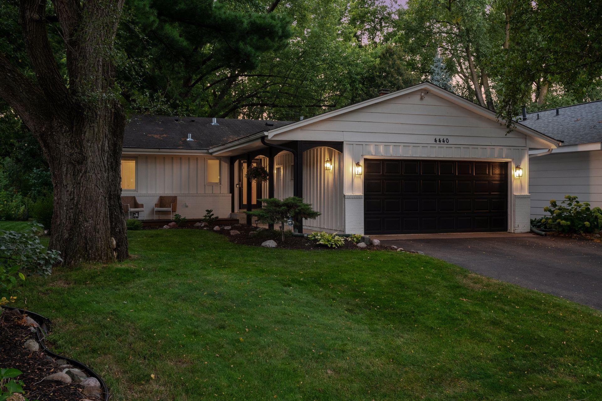 View of Residential at 4440 Vandervork Avenue, Edina MN 55436, Edina (5 of 53) - Mike Wilen | Minnesota Team Real Estate