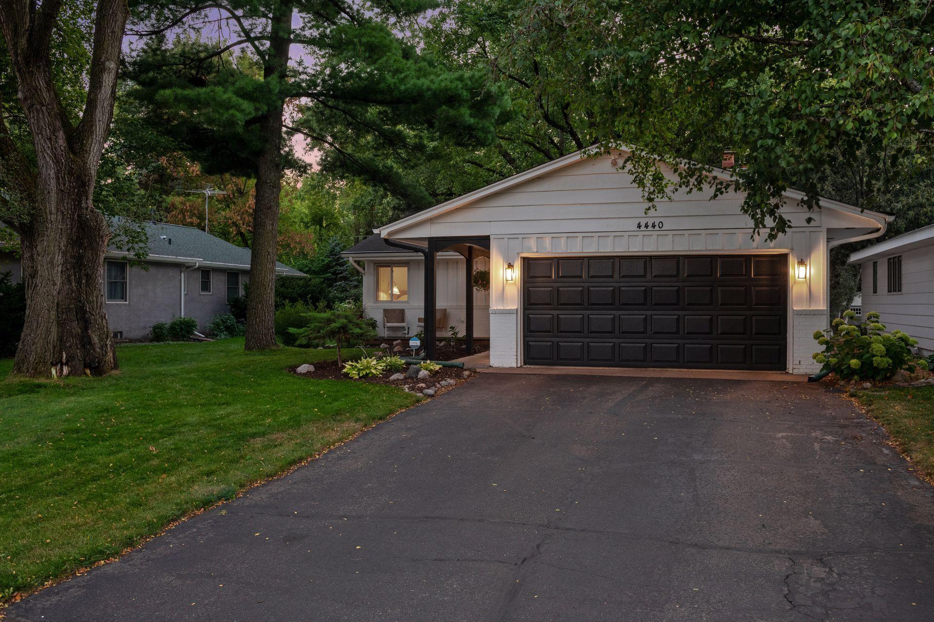 View of Residential at 4440 Vandervork Avenue, Edina MN 55436, Edina (4 of 53) - Mike Wilen | Minnesota Team Real Estate