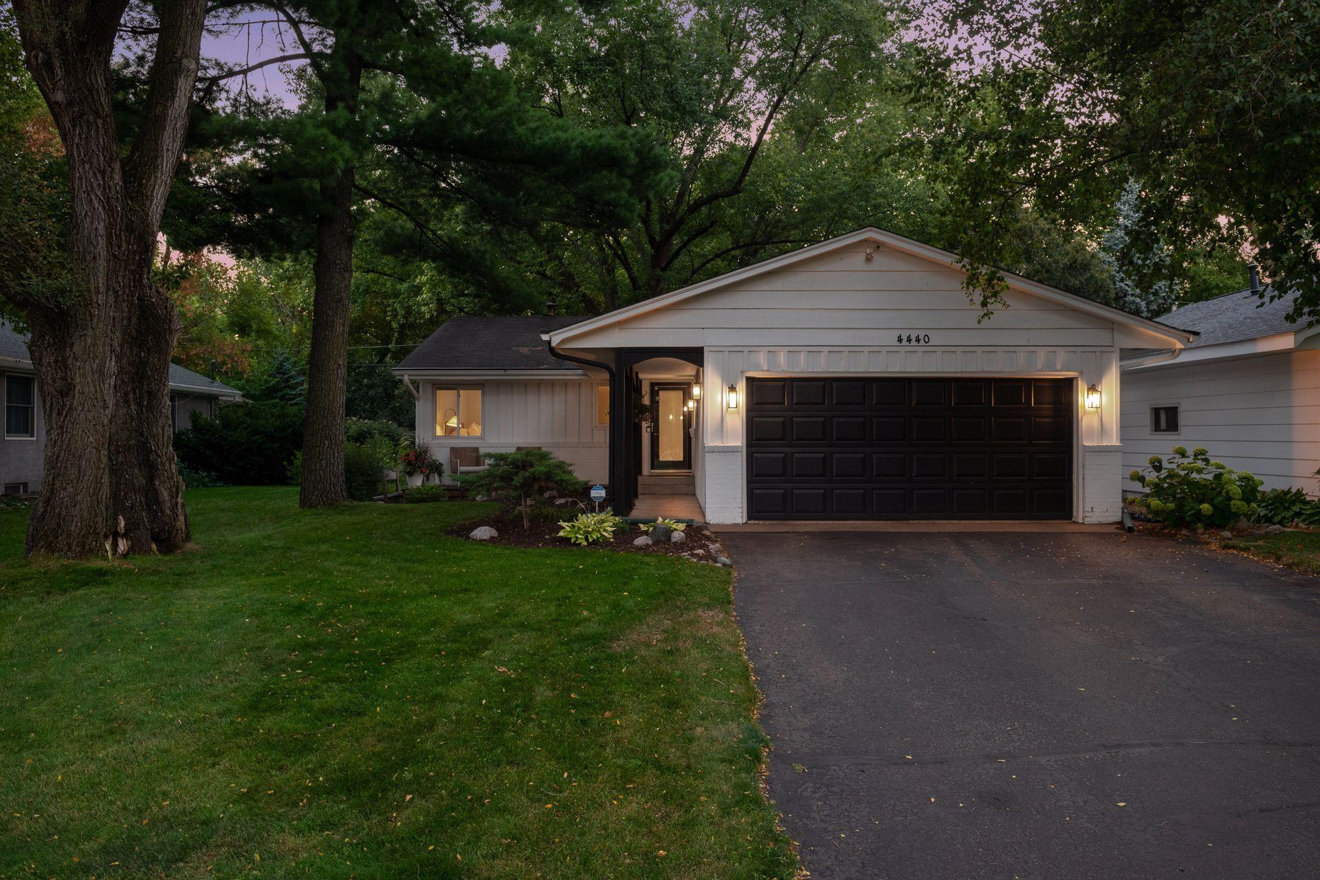 View of Residential at 4440 Vandervork Avenue, Edina MN 55436, Edina (3 of 53) - Mike Wilen | Minnesota Team Real Estate