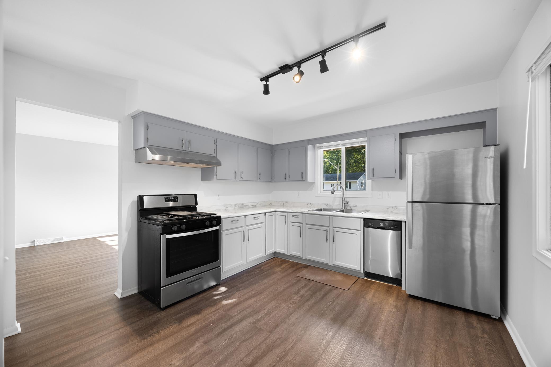 View of Residential Income at 5936 Washburn Avenue, Minneapolis MN 55410, Minneapolis (34 of 58) - Mike Wilen | Minnesota Team Real Estate