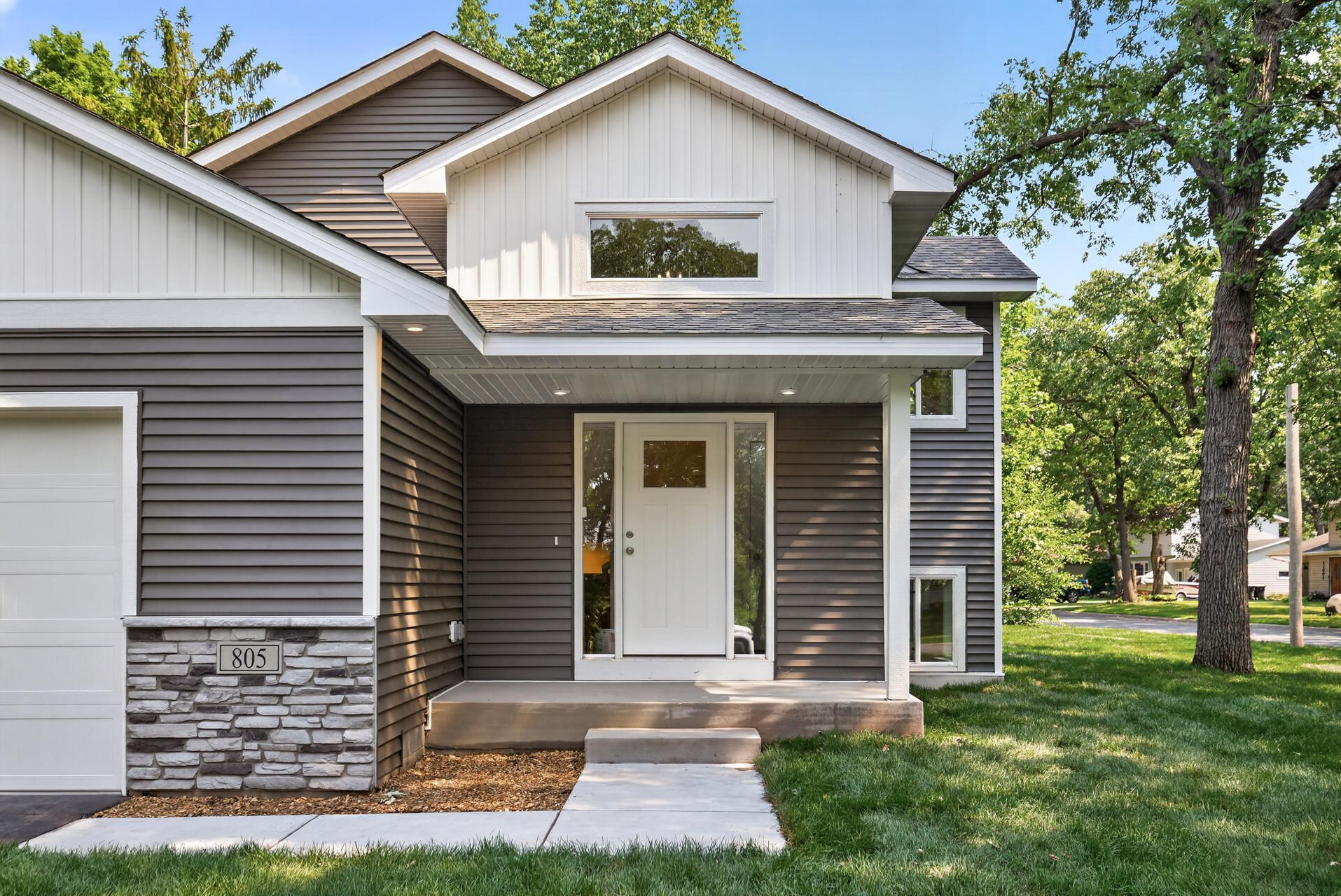View of Residential at 515 Farrell Street, Maplewood MN 55119, Maplewood (7 of 19) - Mike Wilen | Minnesota Team Real Estate