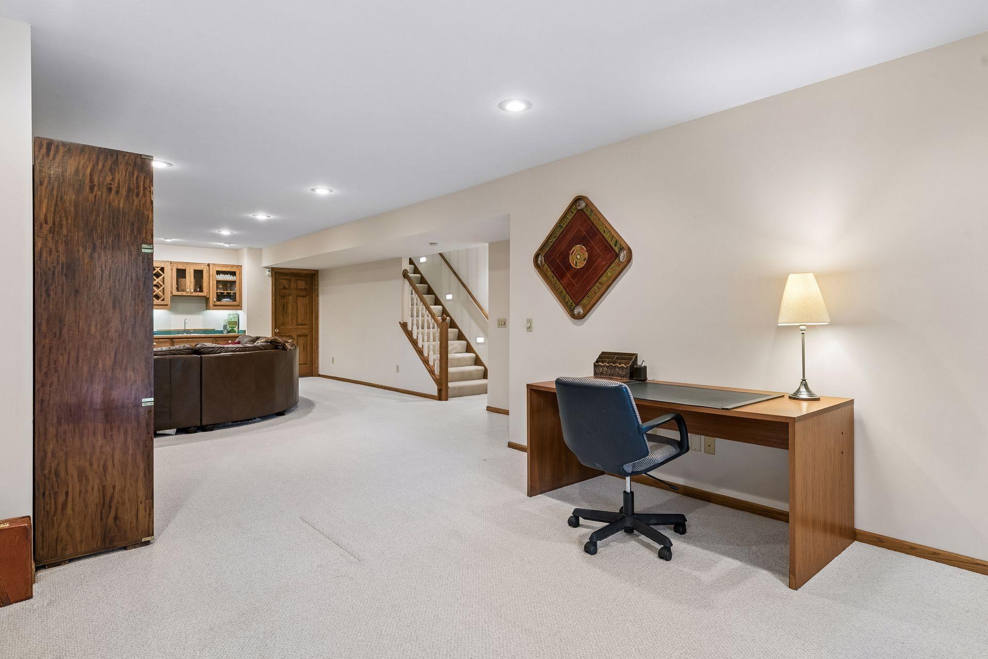 View of Residential at 1724 Donegal Drive, Woodbury MN 55125, Woodbury (40 of 46) - Mike Wilen | Minnesota Team Real Estate