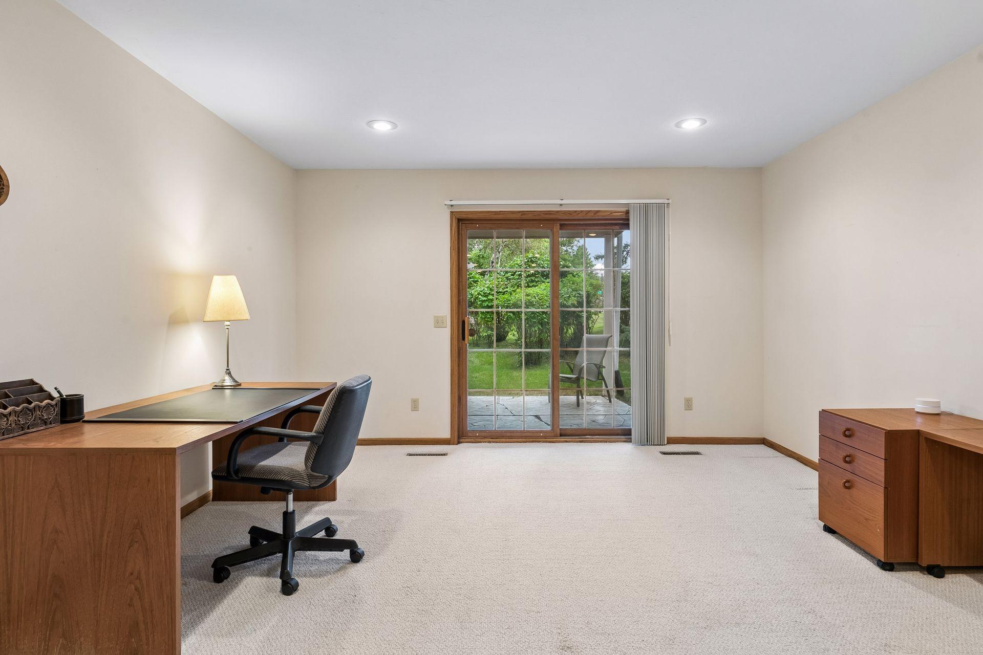 View of Residential at 1724 Donegal Drive, Woodbury MN 55125, Woodbury (39 of 46) - Mike Wilen | Minnesota Team Real Estate