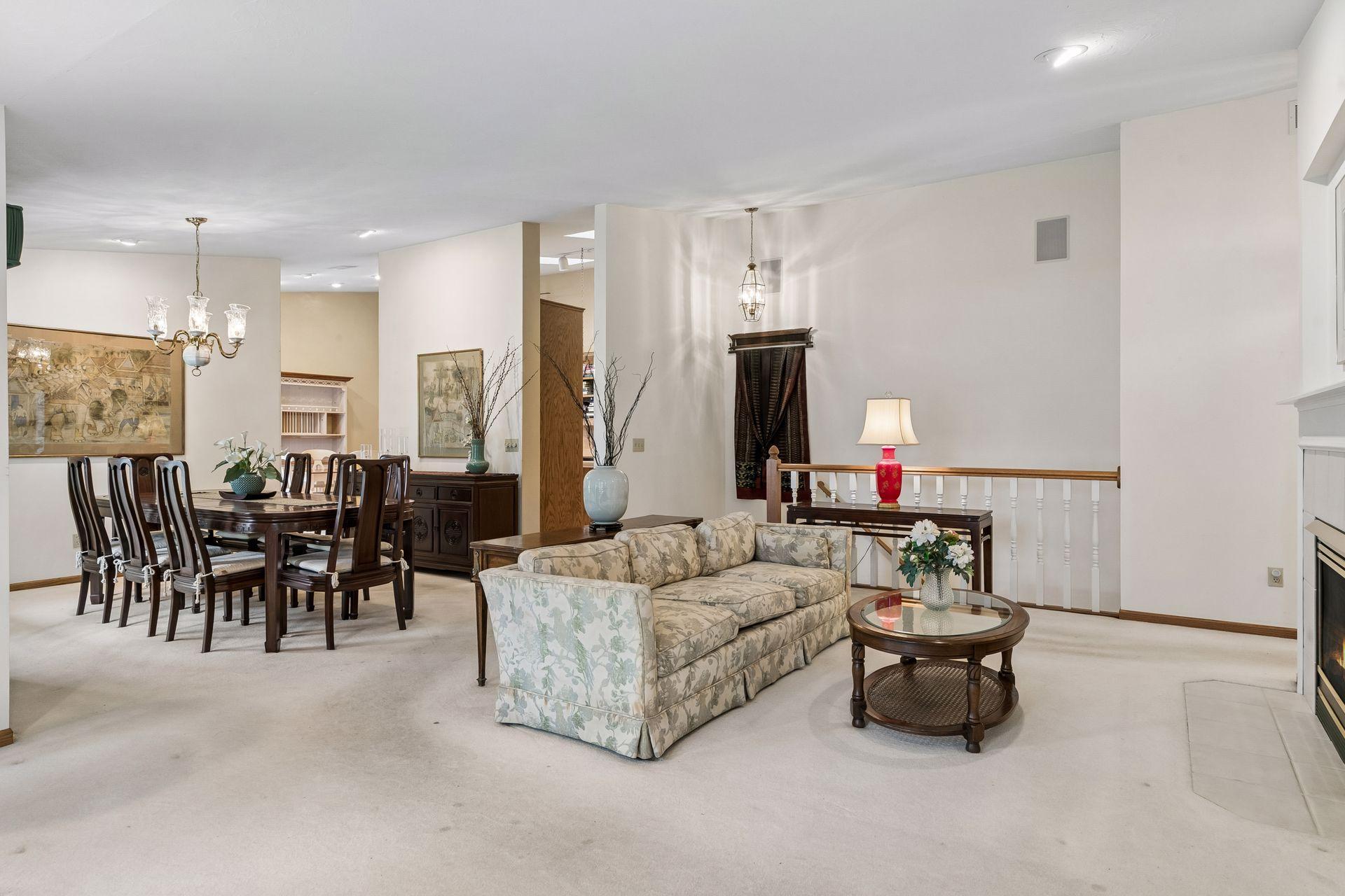 View of Residential at 1724 Donegal Drive, Woodbury MN 55125, Woodbury (10 of 46) - Mike Wilen | Minnesota Team Real Estate