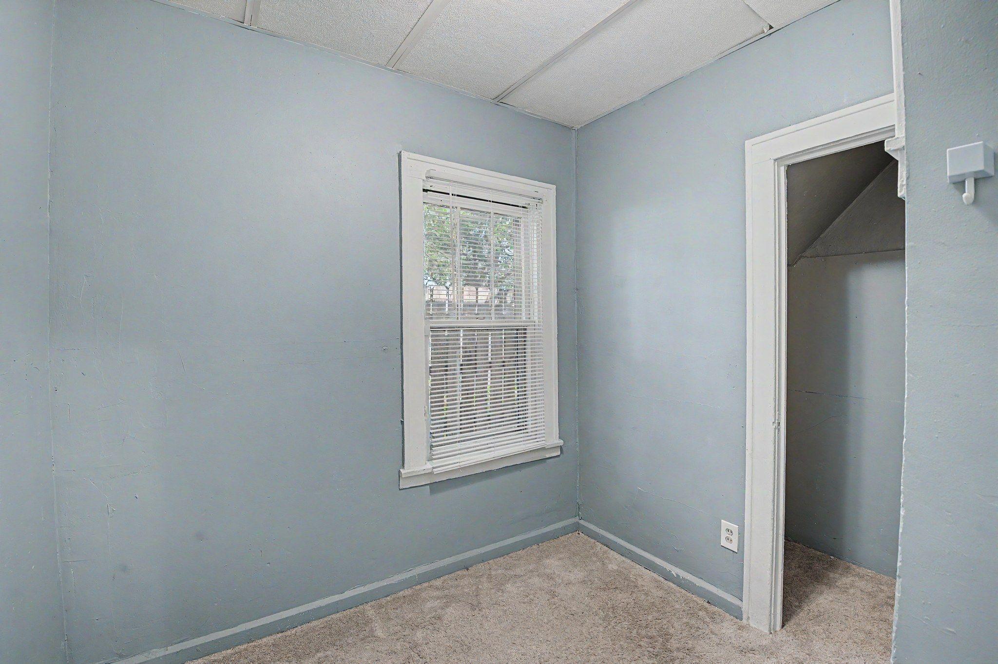 View of Residential at 2611 Girard Avenue, Minneapolis MN 55411, Minneapolis (11 of 29) - Mike Wilen | Minnesota Team Real Estate