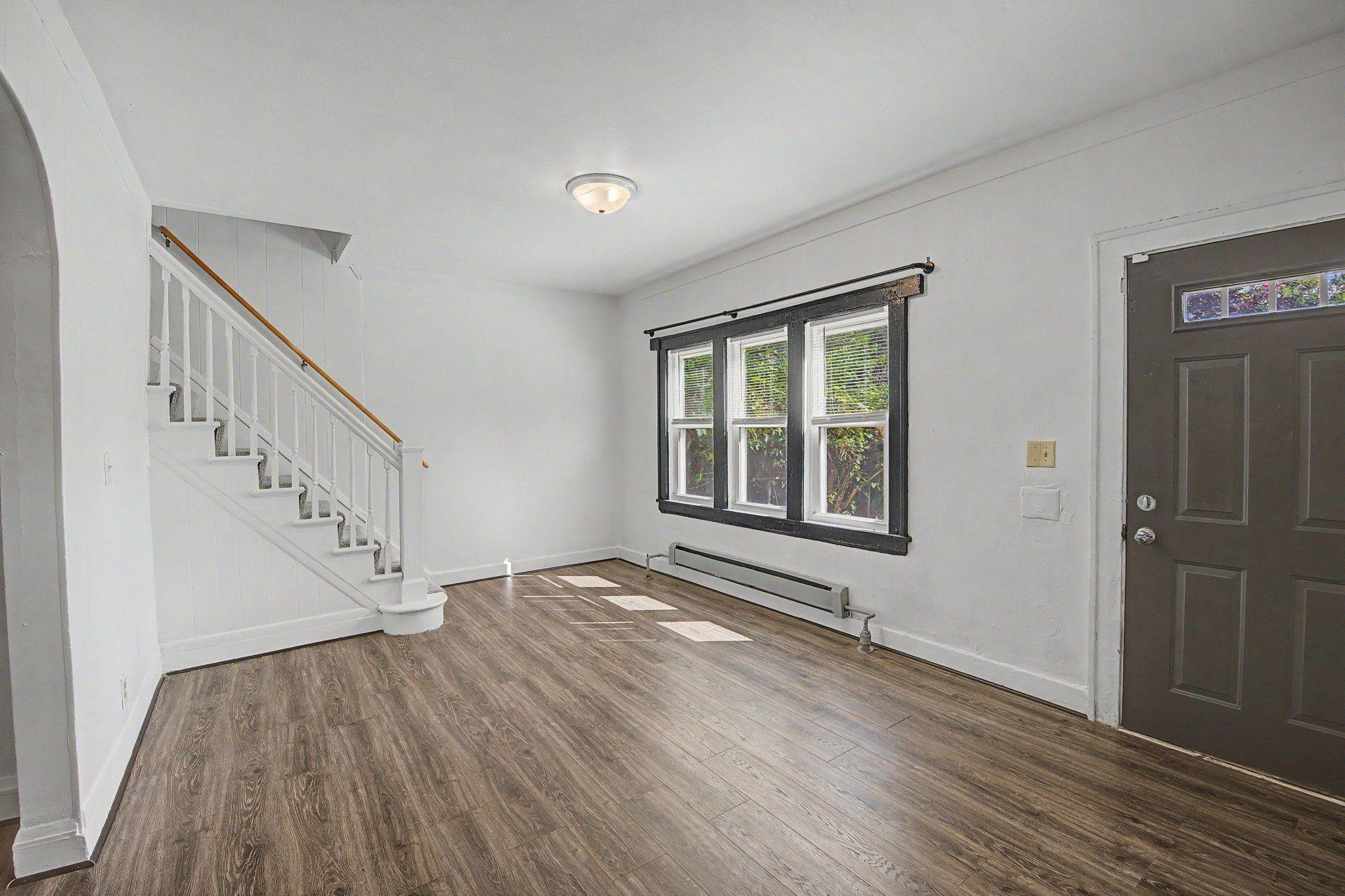 View of Residential at 2611 Girard Avenue, Minneapolis MN 55411, Minneapolis (4 of 29) - Mike Wilen | Minnesota Team Real Estate
