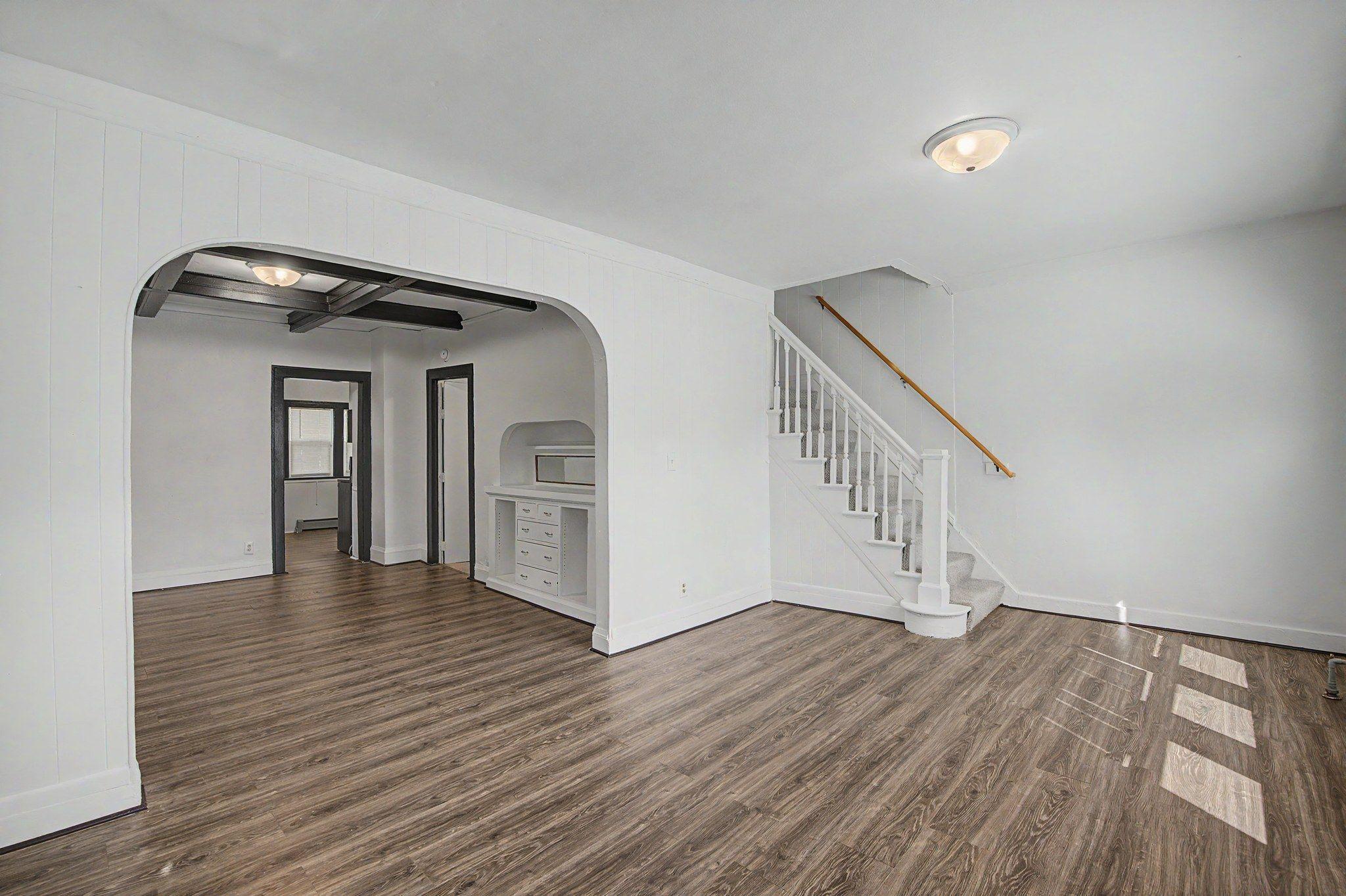 View of Residential at 2611 Girard Avenue, Minneapolis MN 55411, Minneapolis (3 of 29) - Mike Wilen | Minnesota Team Real Estate