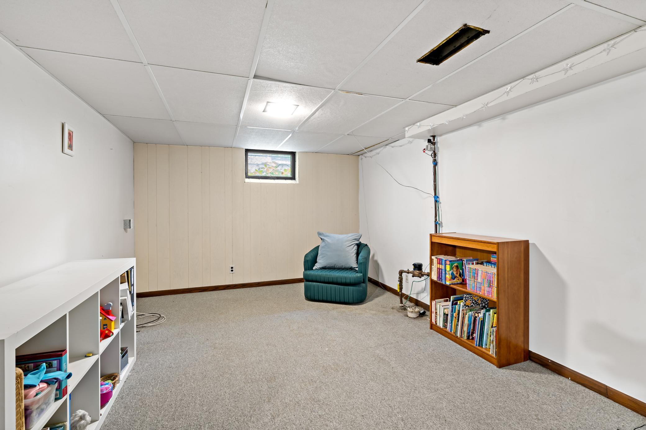 View of Residential at 5434 Vincent Avenue, Minneapolis MN 55410, Minneapolis (17 of 28) - Mike Wilen | Minnesota Team Real Estate