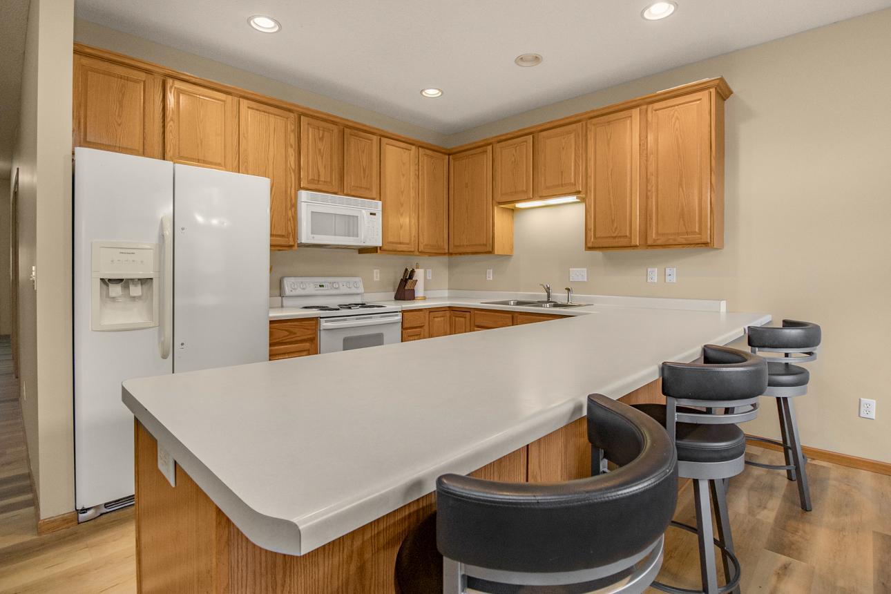 View of Residential at 1105 Iris Drive, White Bear Lake MN 55127, White Bear Lake (10 of 31) - Mike Wilen | Minnesota Team Real Estate
