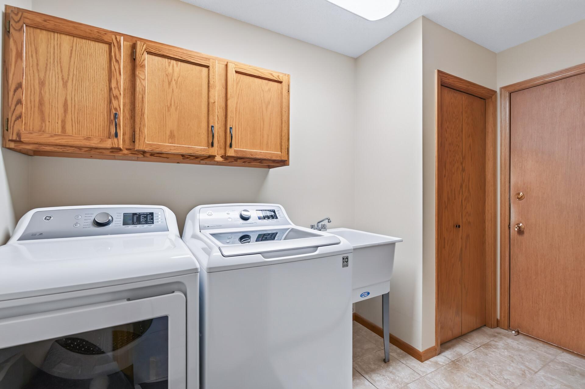 View of Residential at 13640 Gardenia Path, Apple Valley MN 55124, Apple Valley (26 of 32) - Mike Wilen | Minnesota Team Real Estate