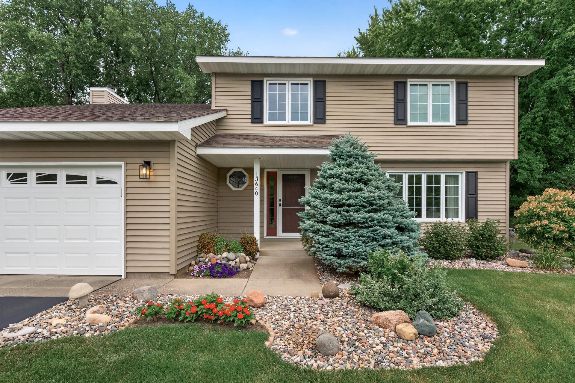 View of Residential at 13640 Gardenia Path, Apple Valley MN 55124, Apple Valley (3 of 32) - Mike Wilen | Minnesota Team Real Estate