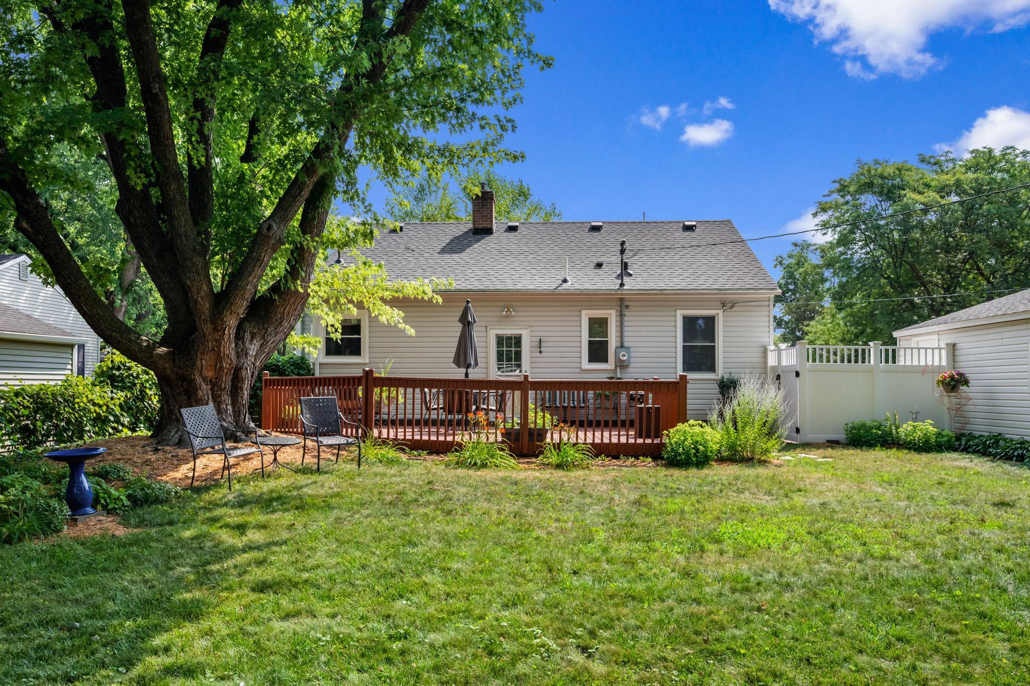 View of Residential at 1828 Dakota Avenue, Saint Louis Park MN 55416, Saint Louis Park (24 of 29) - Mike Wilen | Minnesota Team Real Estate