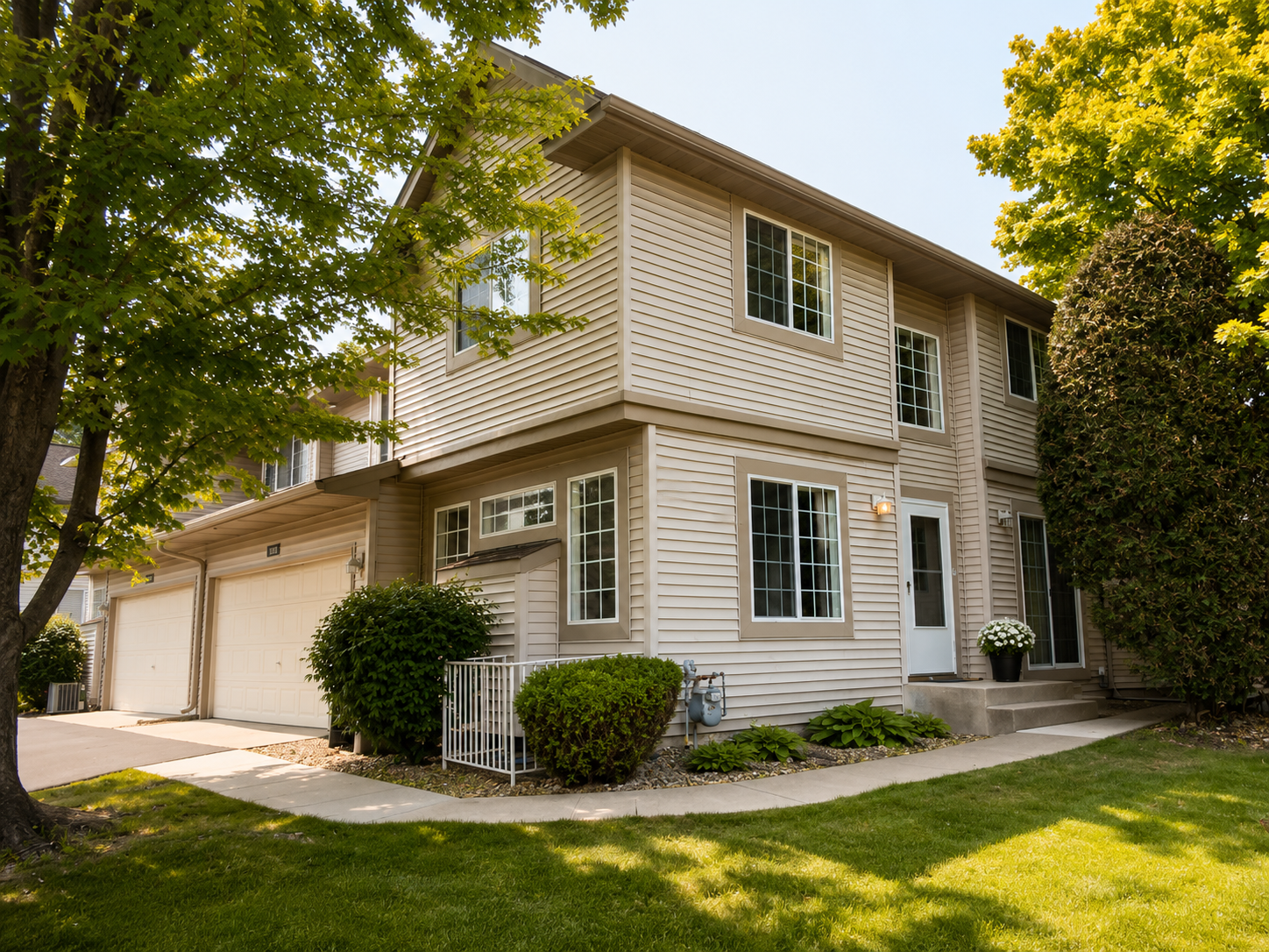 View of Residential at 1088 Lovell Avenue, Roseville MN 55113, Roseville (2 of 18) - Mike Wilen | Minnesota Team Real Estate