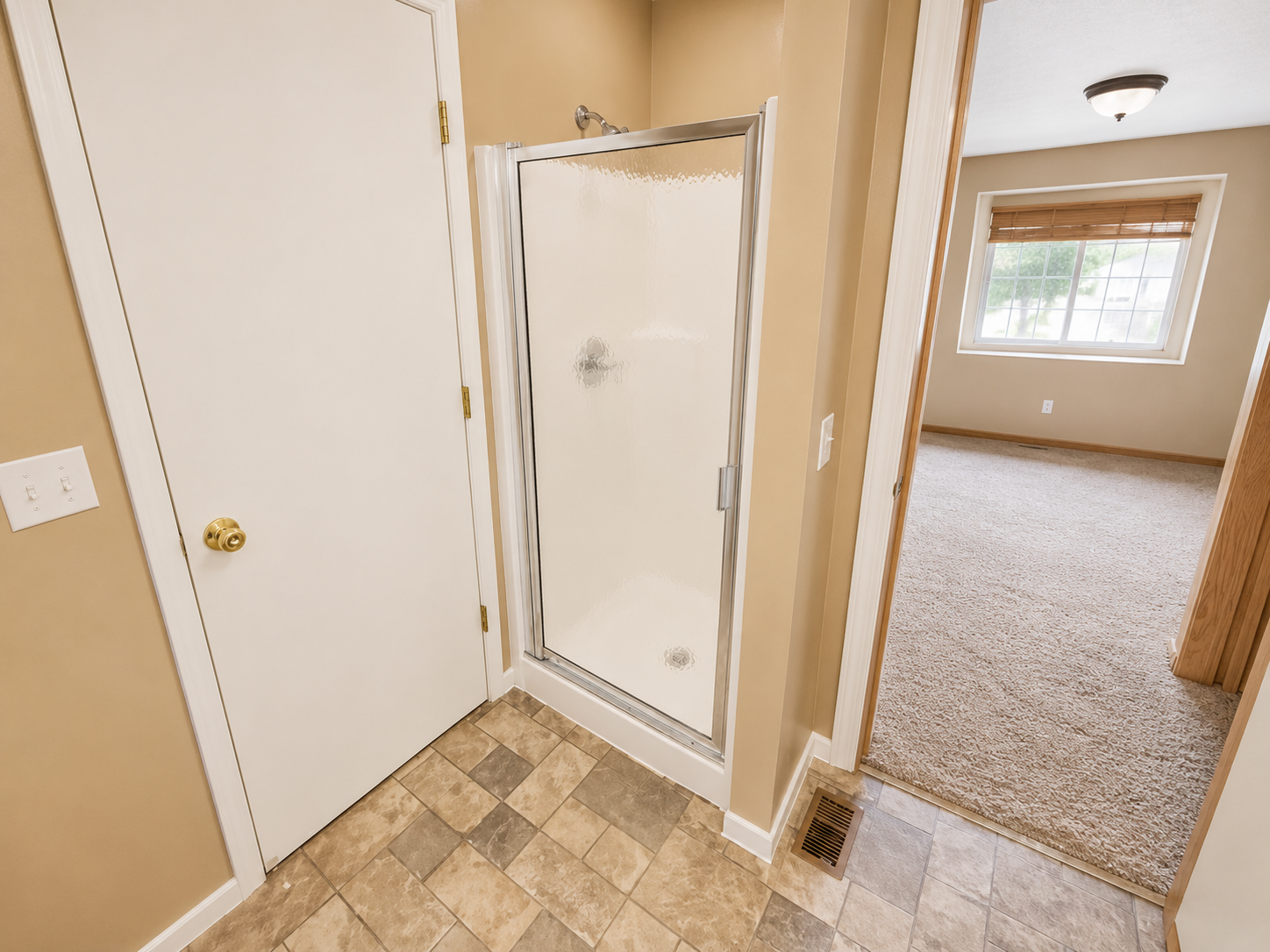 View of Residential at 1088 Lovell Avenue, Roseville MN 55113, Roseville (15 of 18) - Mike Wilen | Minnesota Team Real Estate