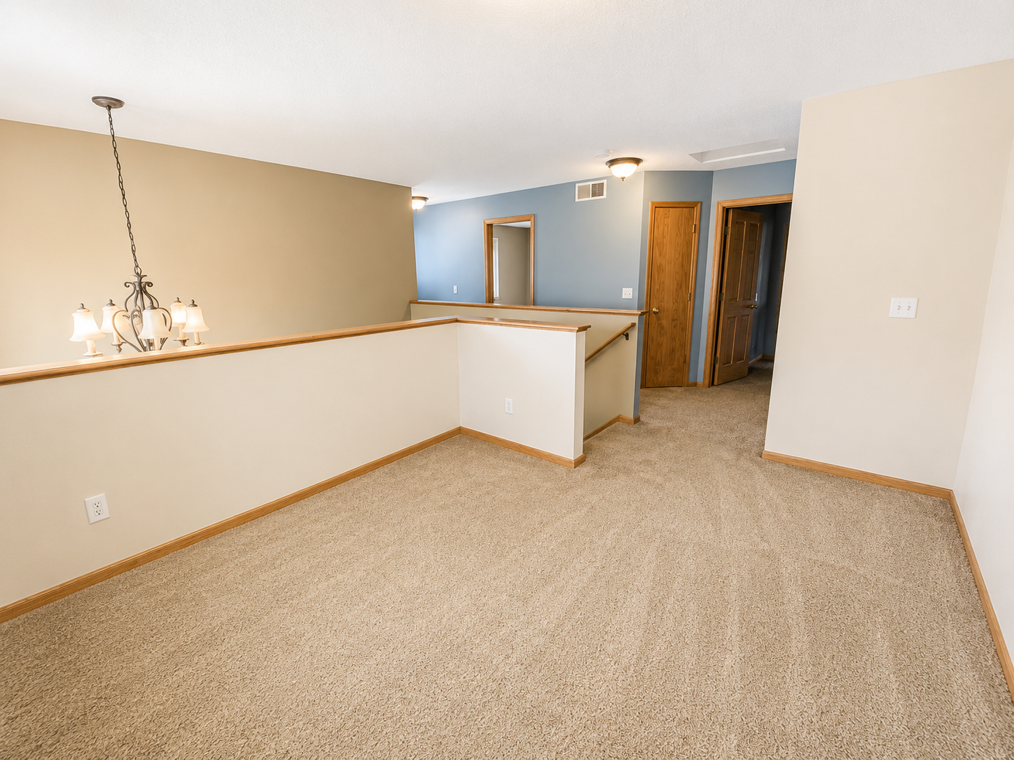View of Residential at 1088 Lovell Avenue, Roseville MN 55113, Roseville (10 of 18) - Mike Wilen | Minnesota Team Real Estate