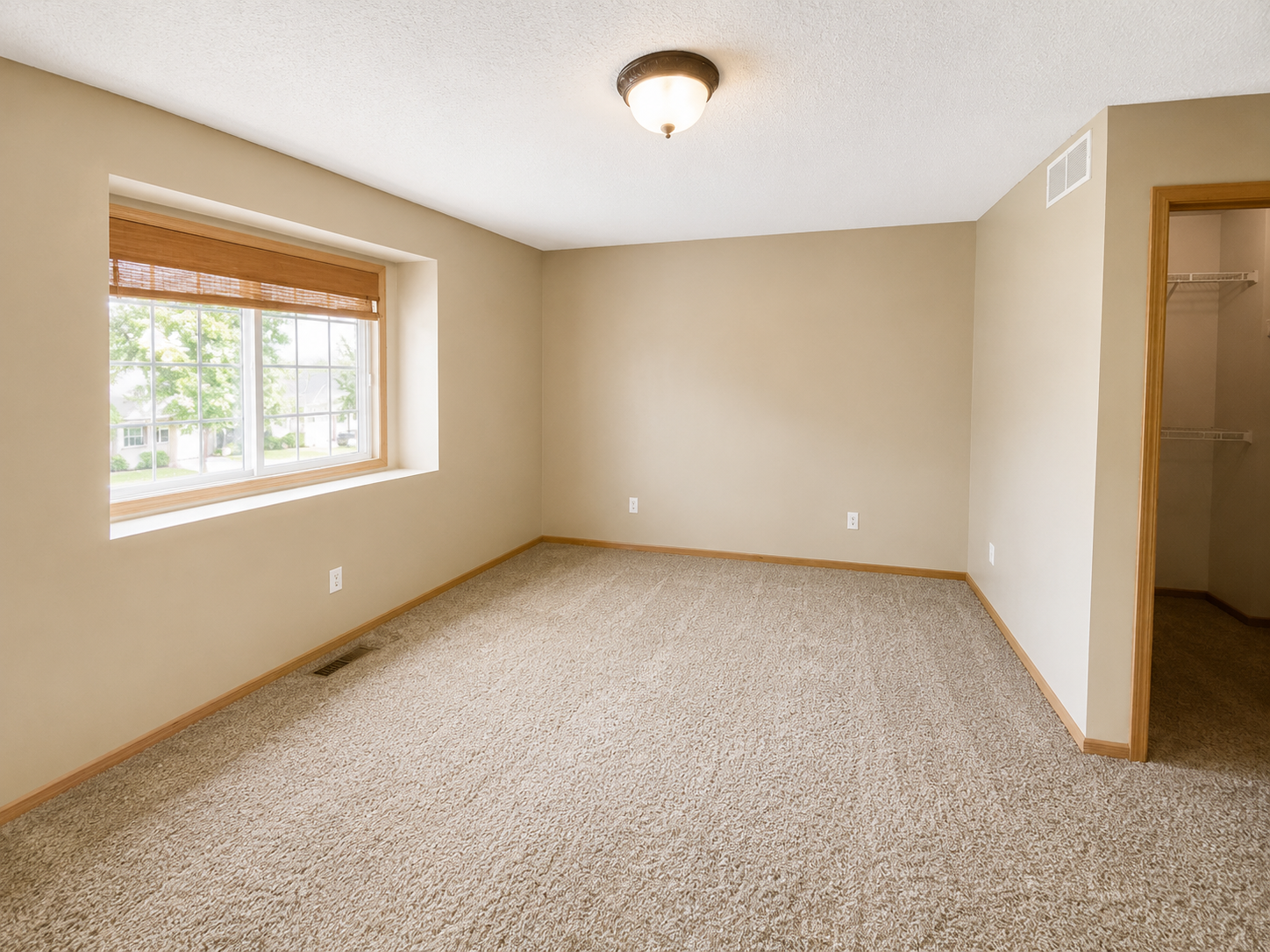 View of Residential at 1088 Lovell Avenue, Roseville MN 55113, Roseville (12 of 18) - Mike Wilen | Minnesota Team Real Estate