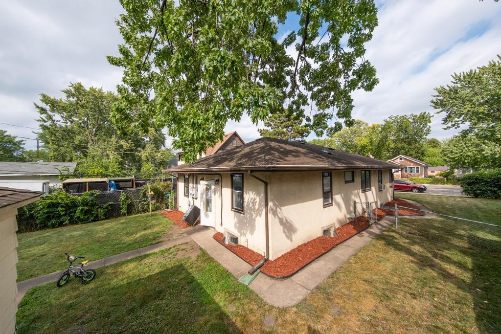 View of Residential Income at 4037 Fremont Avenue, Minneapolis MN 55412, Minneapolis (27 of 27) - Mike Wilen | Minnesota Team Real Estate