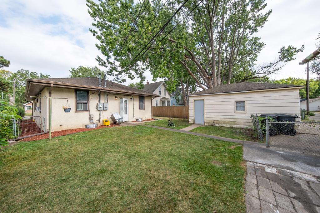 View of Residential Income at 4037 Fremont Avenue, Minneapolis MN 55412, Minneapolis (25 of 27) - Mike Wilen | Minnesota Team Real Estate