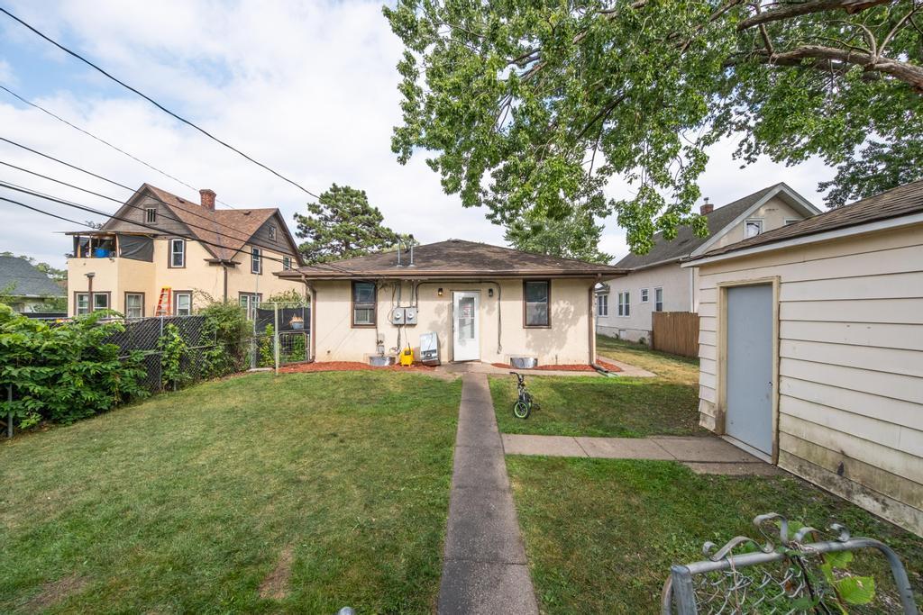 View of Residential Income at 4037 Fremont Avenue, Minneapolis MN 55412, Minneapolis (24 of 27) - Mike Wilen | Minnesota Team Real Estate