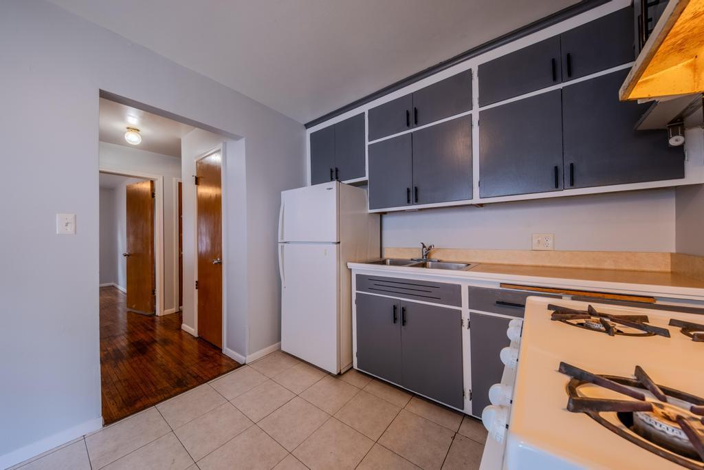 View of Residential Income at 4037 Fremont Avenue, Minneapolis MN 55412, Minneapolis (12 of 27) - Mike Wilen | Minnesota Team Real Estate
