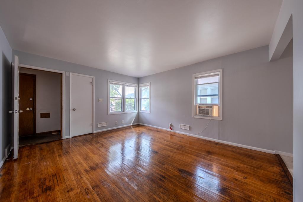 View of Residential Income at 4037 Fremont Avenue, Minneapolis MN 55412, Minneapolis (6 of 27) - Mike Wilen | Minnesota Team Real Estate