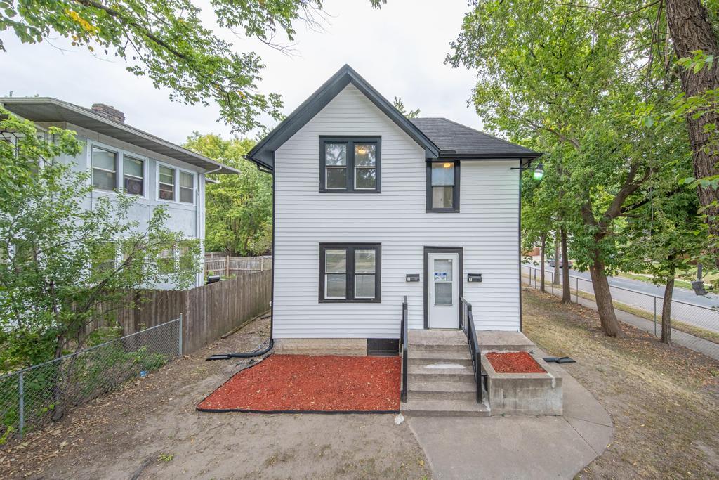 View of Residential Income at 2400 Emerson Avenue, Minneapolis MN 55411, Minneapolis - Mike Wilen | Minnesota Team Real Estate