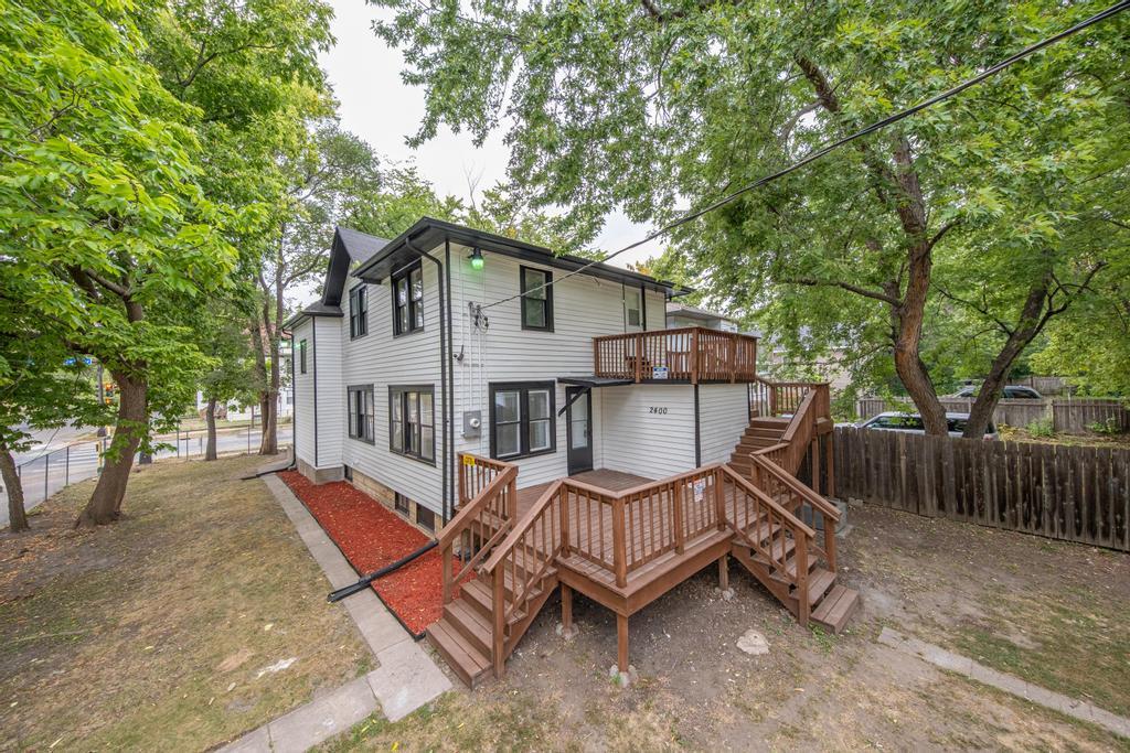 View of Residential Income at 2400 Emerson Avenue, Minneapolis MN 55411, Minneapolis (42 of 45) - Mike Wilen | Minnesota Team Real Estate