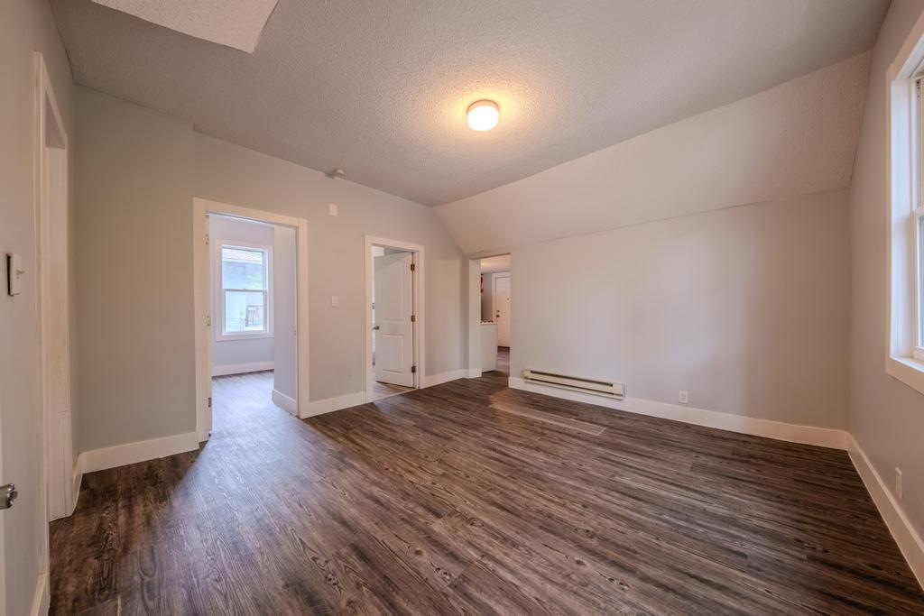 View of Residential Income at 2400 Emerson Avenue, Minneapolis MN 55411, Minneapolis (26 of 45) - Mike Wilen | Minnesota Team Real Estate
